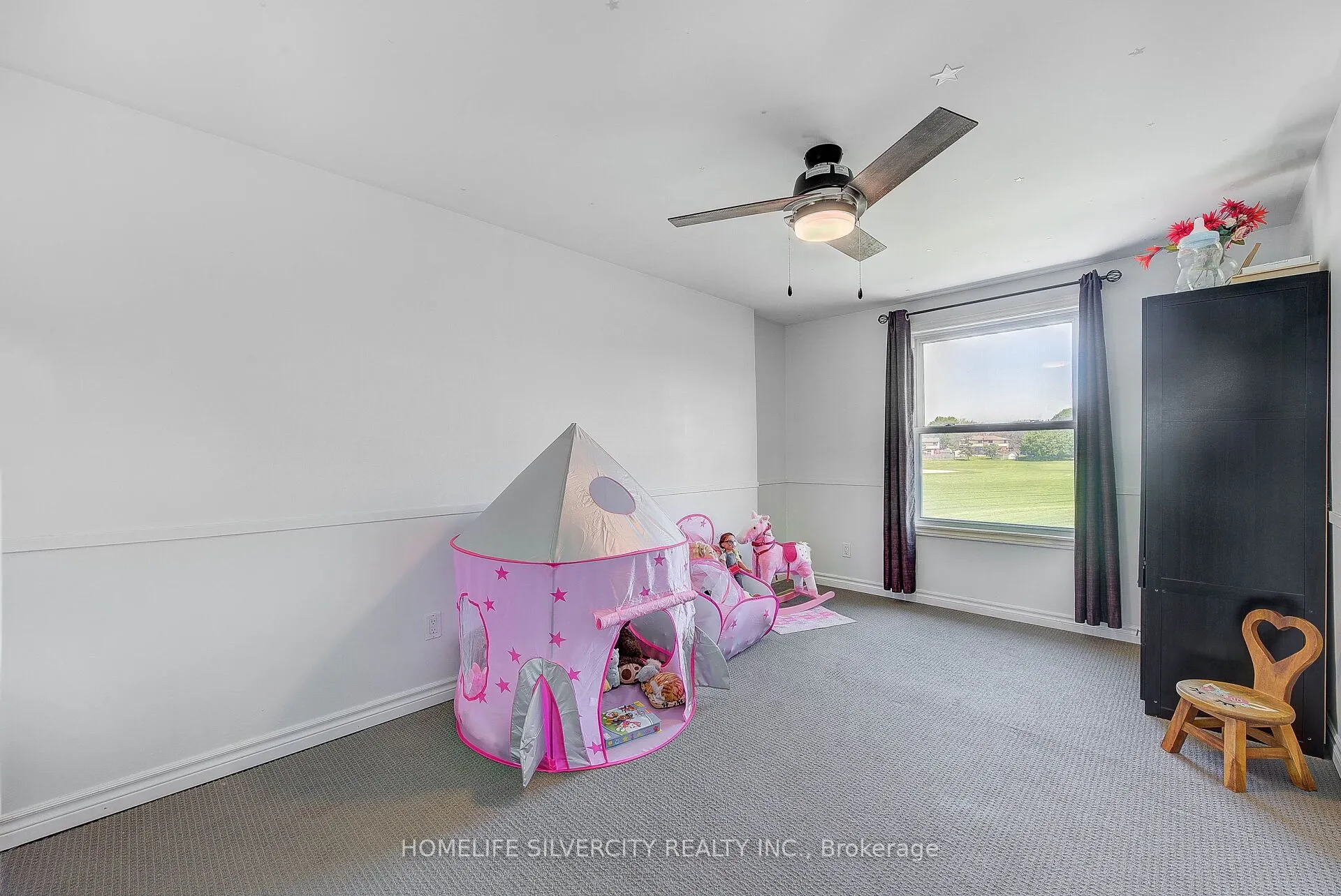 183 Deveron Crescent, #15