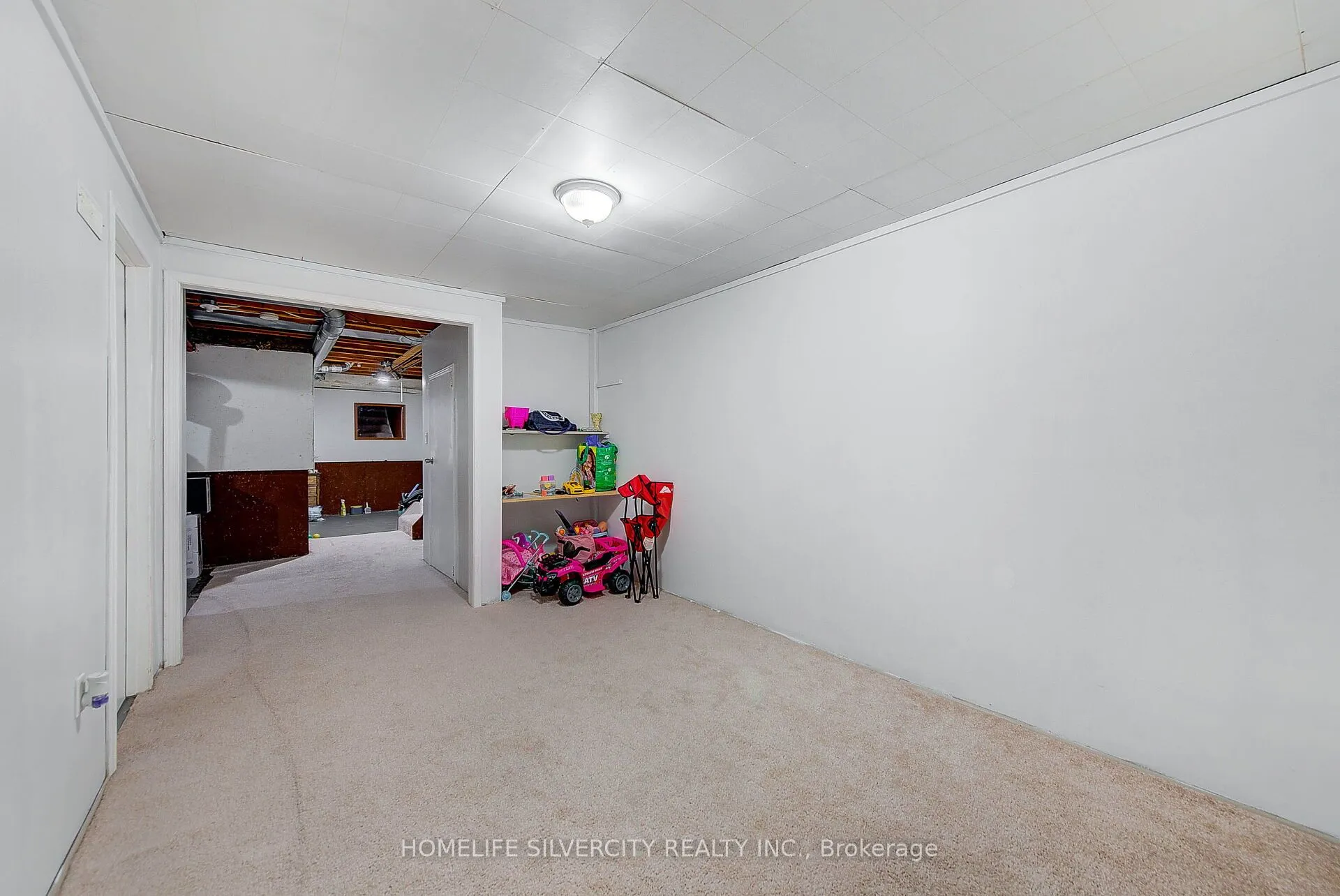 183 Deveron Crescent, #15