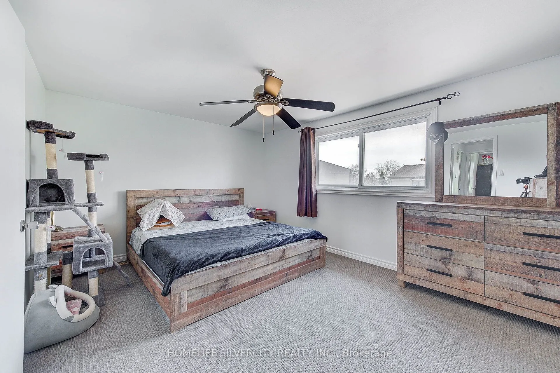 183 Deveron Crescent, #15