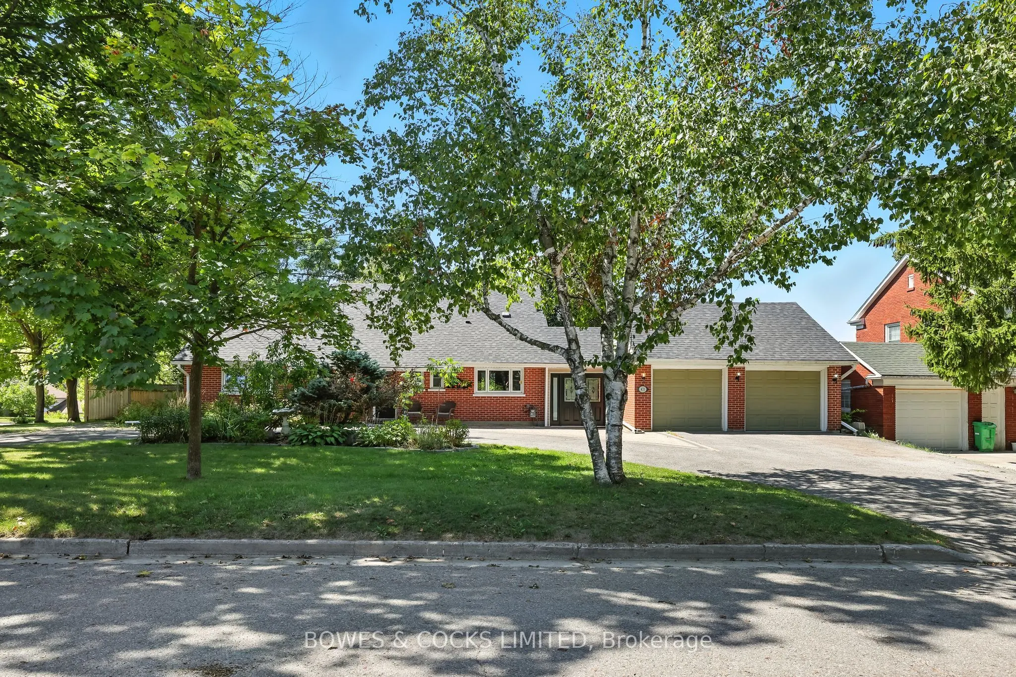 433 Manorhill Avenue