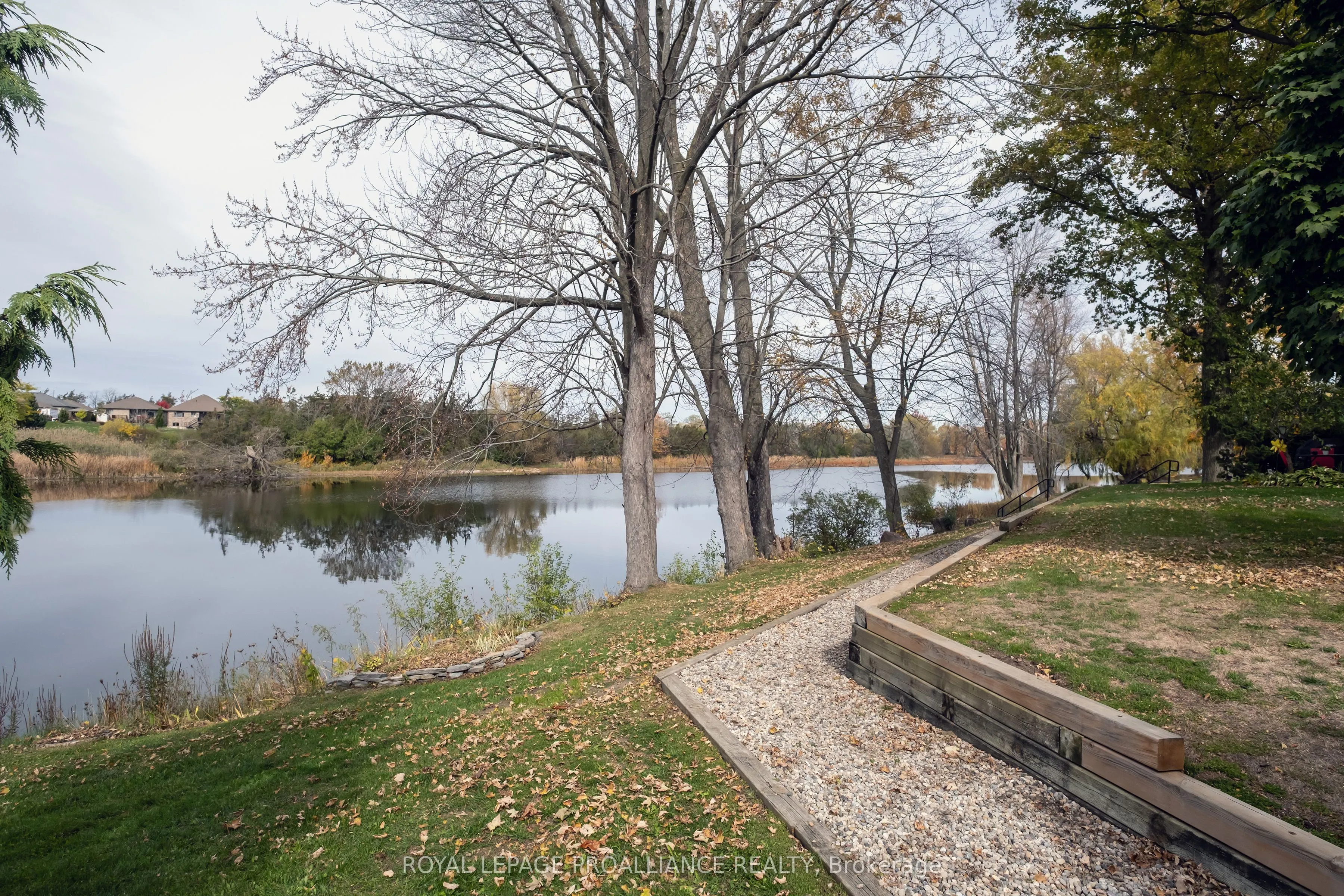 351 Cannifton Road N, #8