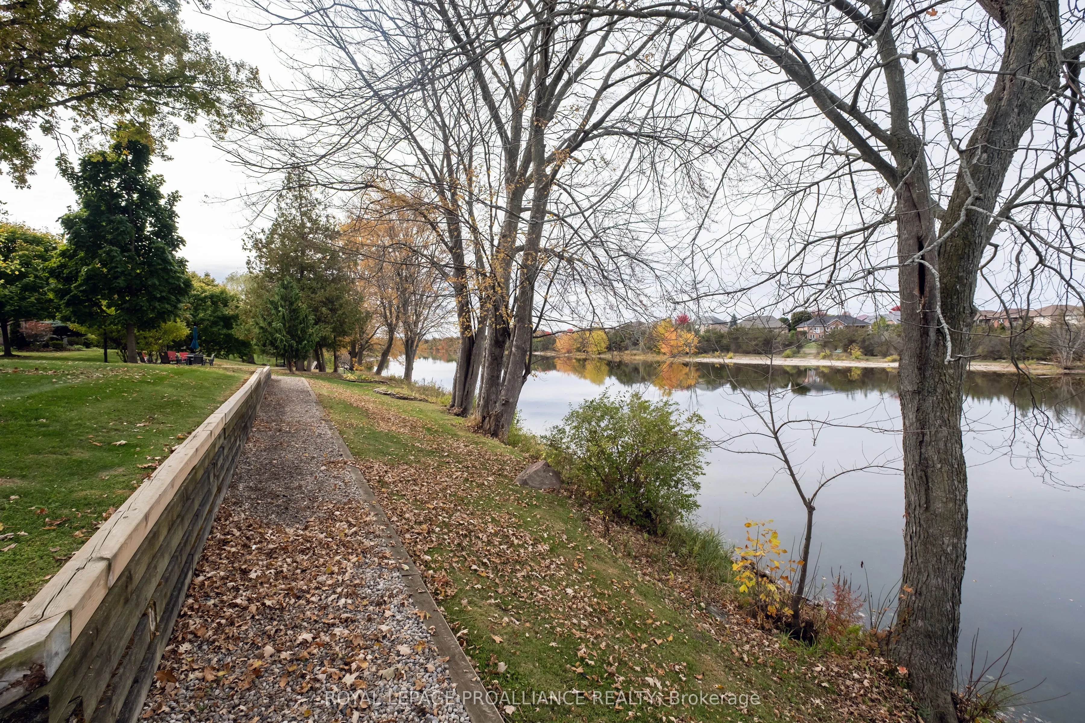 351 Cannifton Road N, #8
