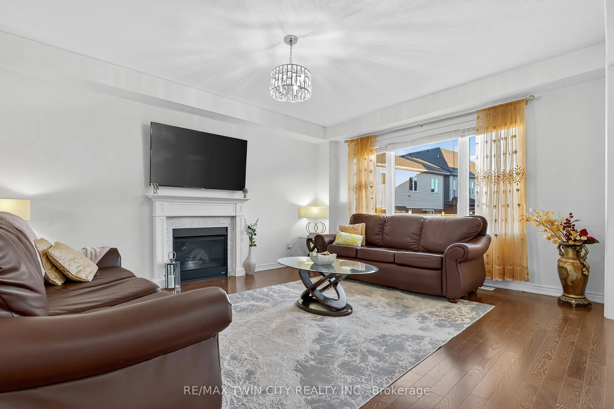 411 Linden Drive