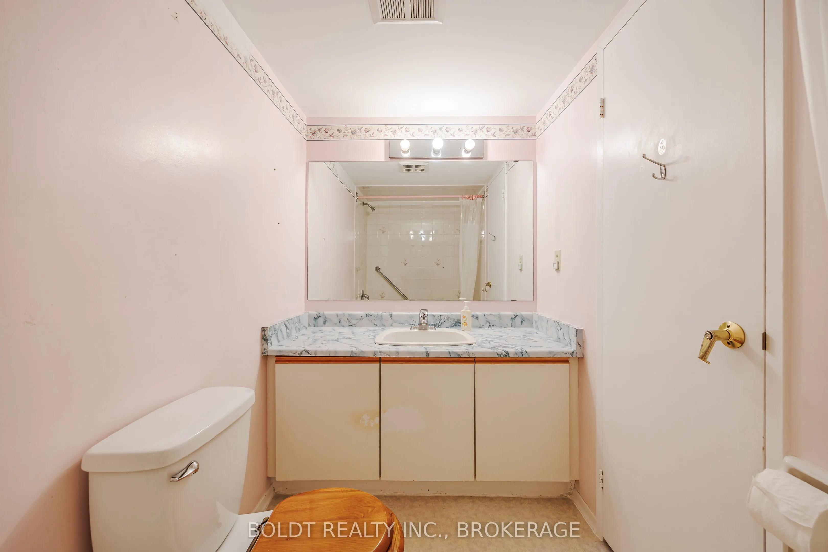 7 Gale Crescent, #505