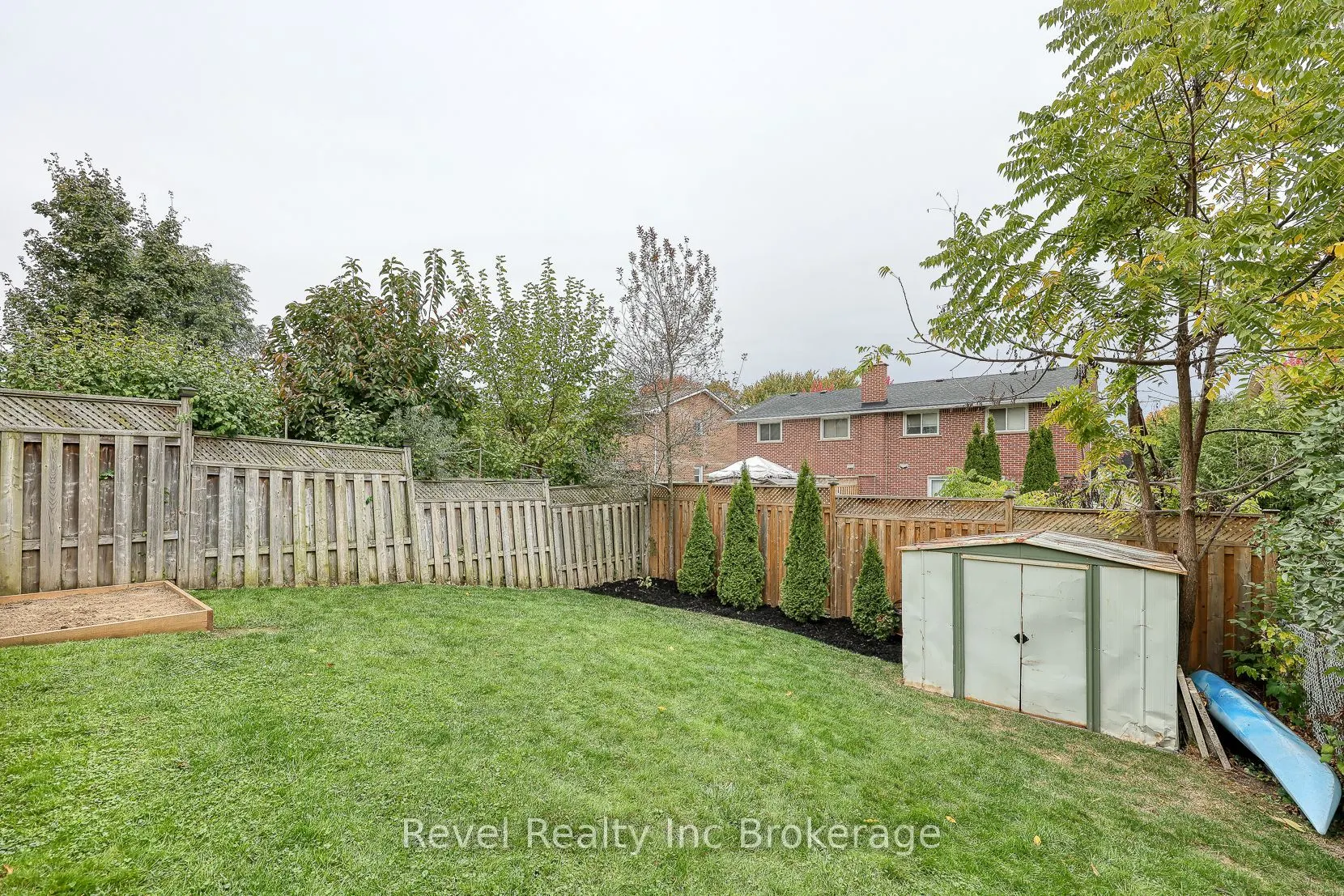 1011B Vanier Avenue