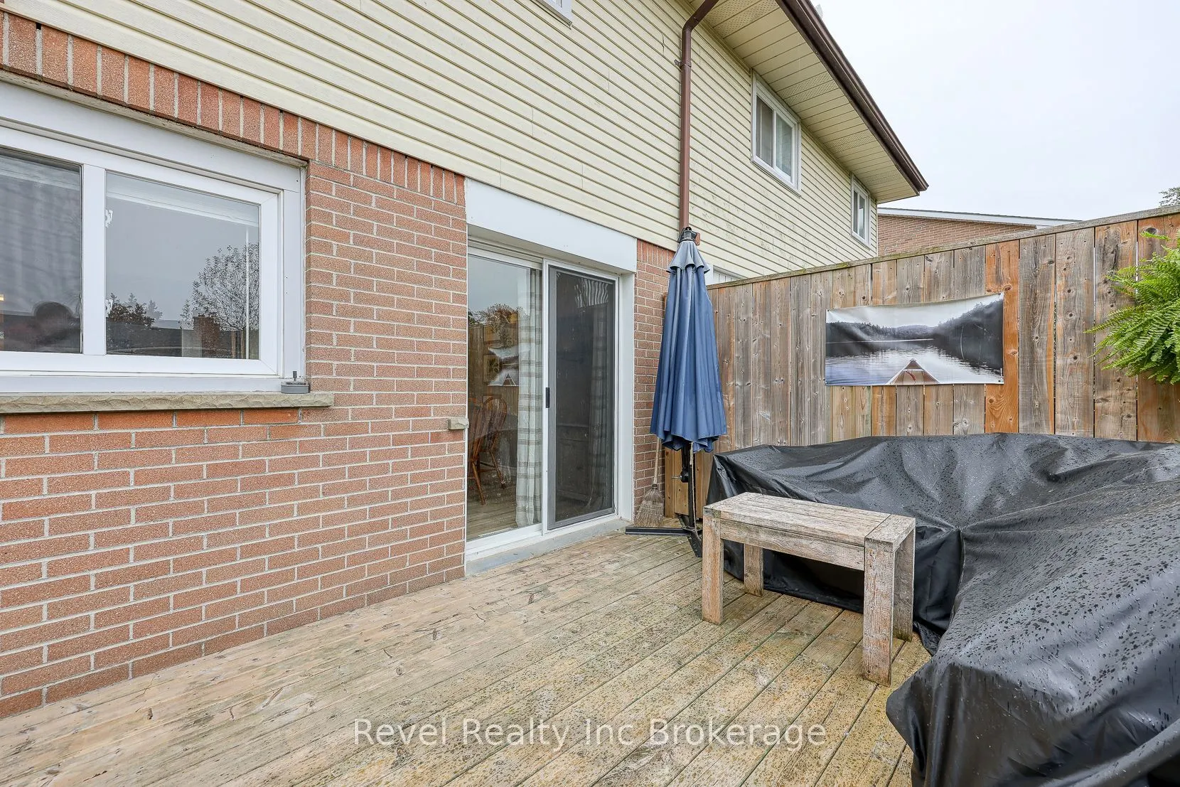 1011B Vanier Avenue