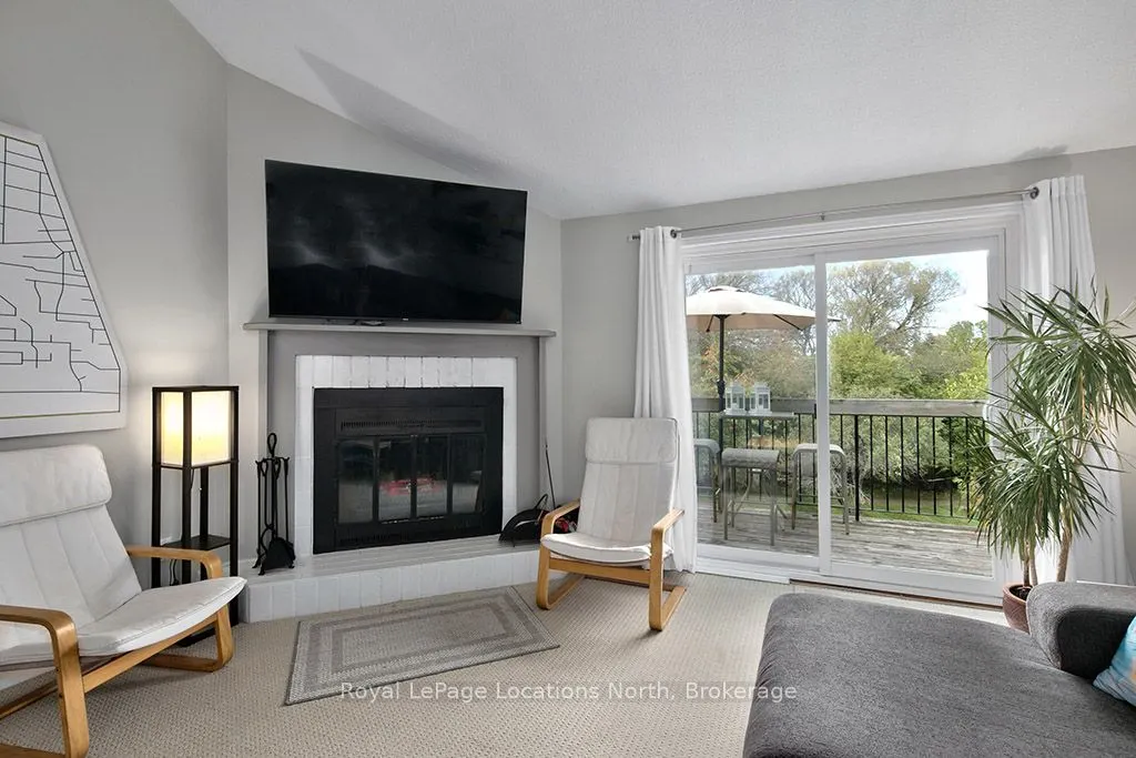 127 Alfred Street W, #58