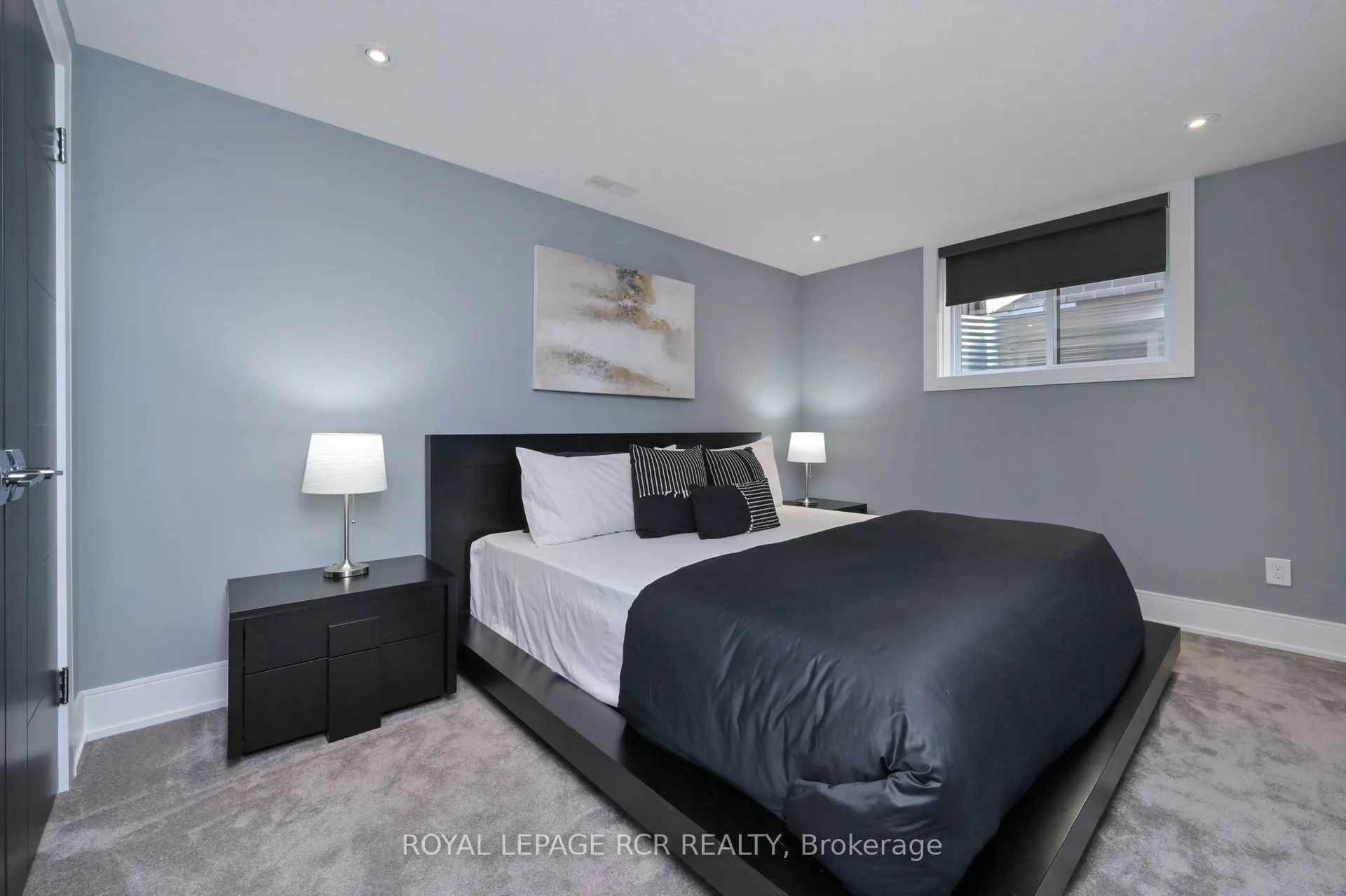 19 Dover Lane