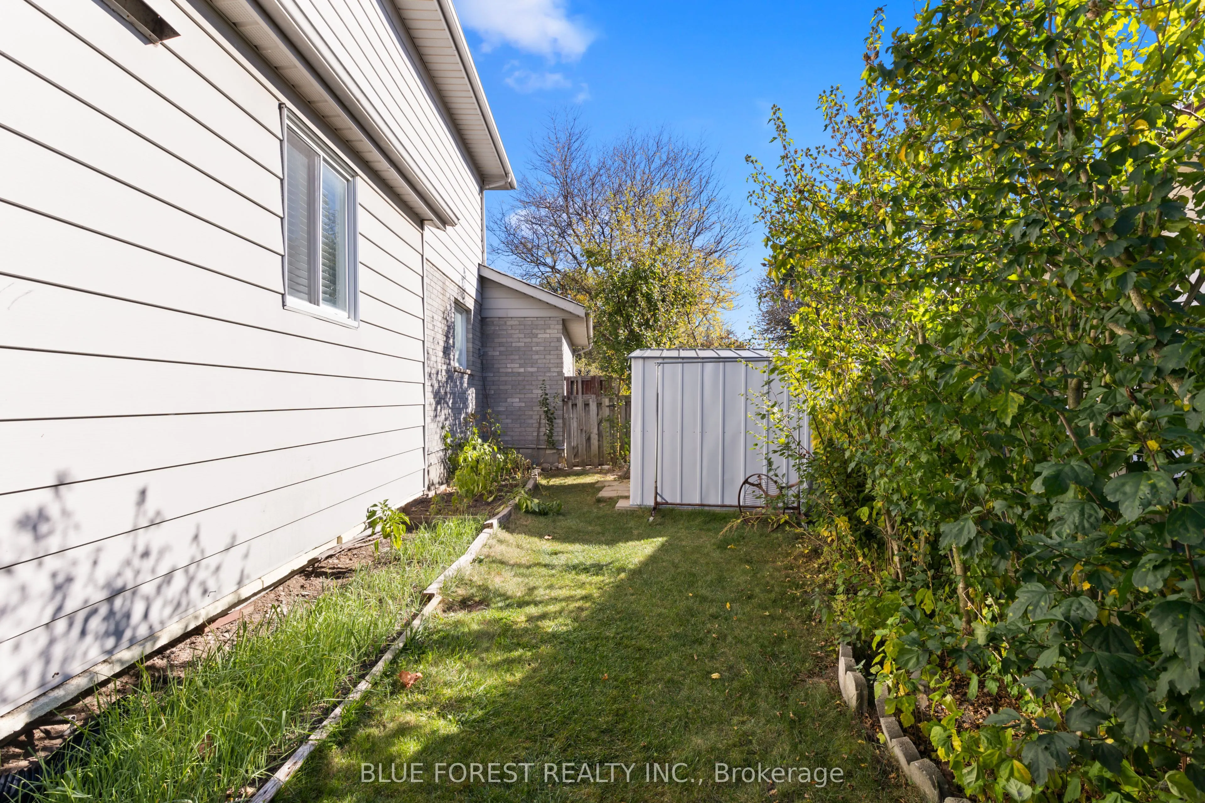 7 Fairchild Crescent