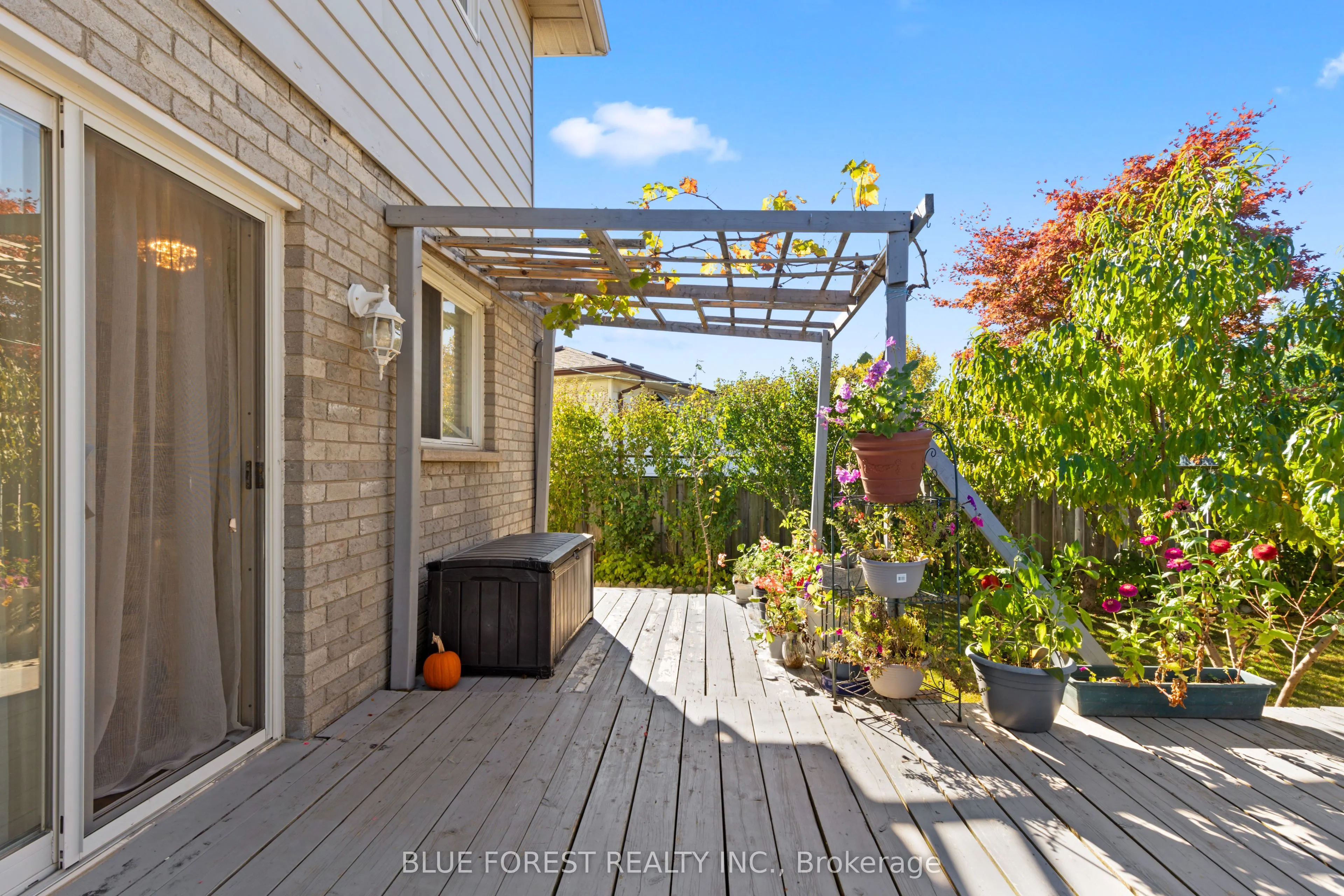 7 Fairchild Crescent