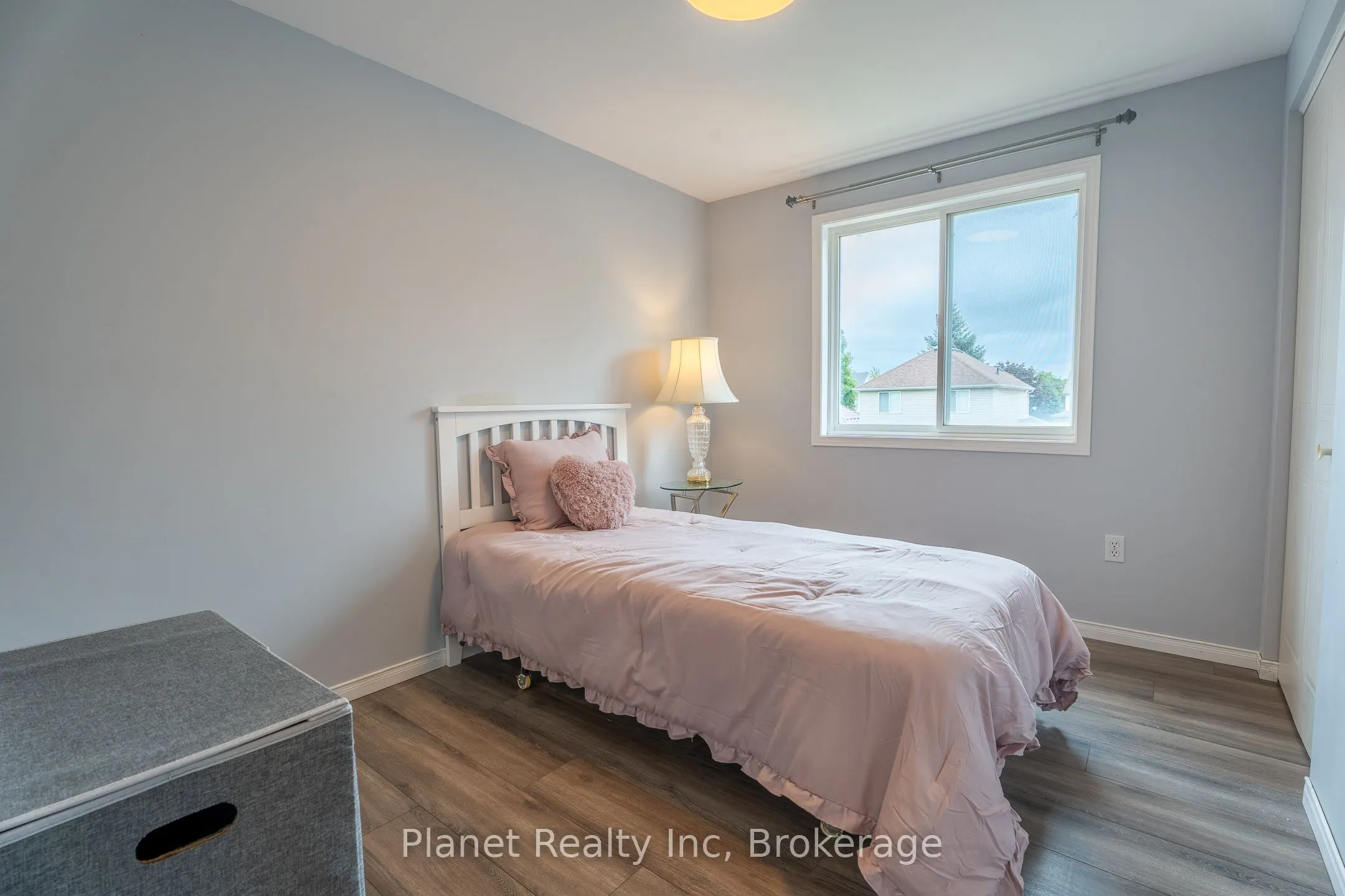 16 Southcreek Trail