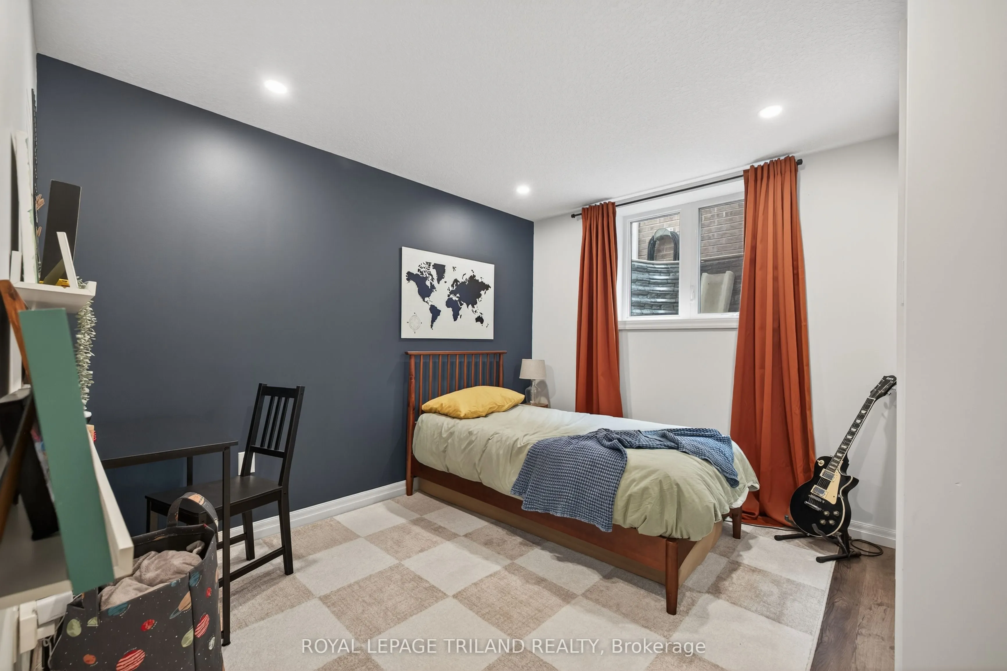 61 Ashberry Place