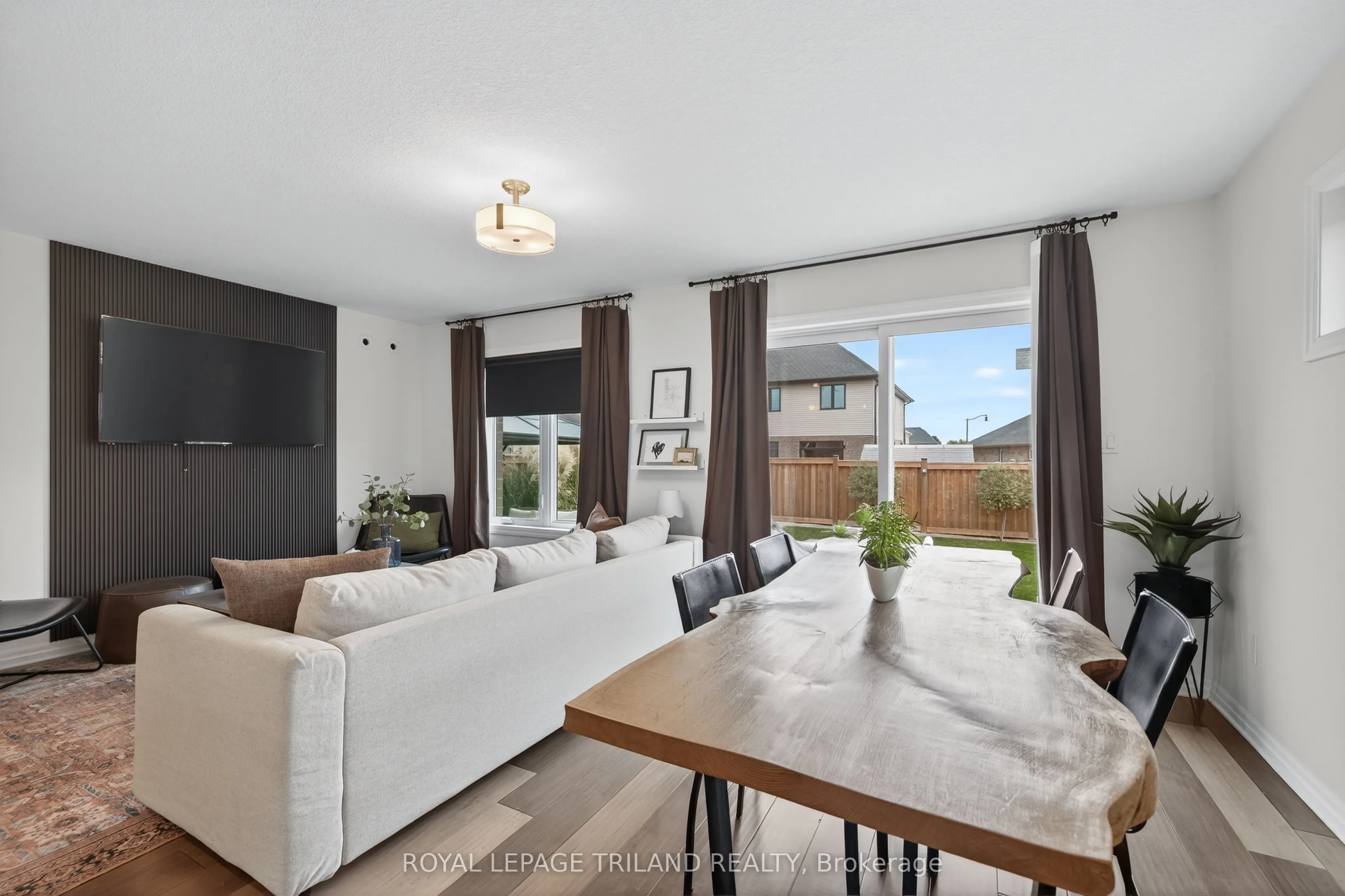 61 Ashberry Place