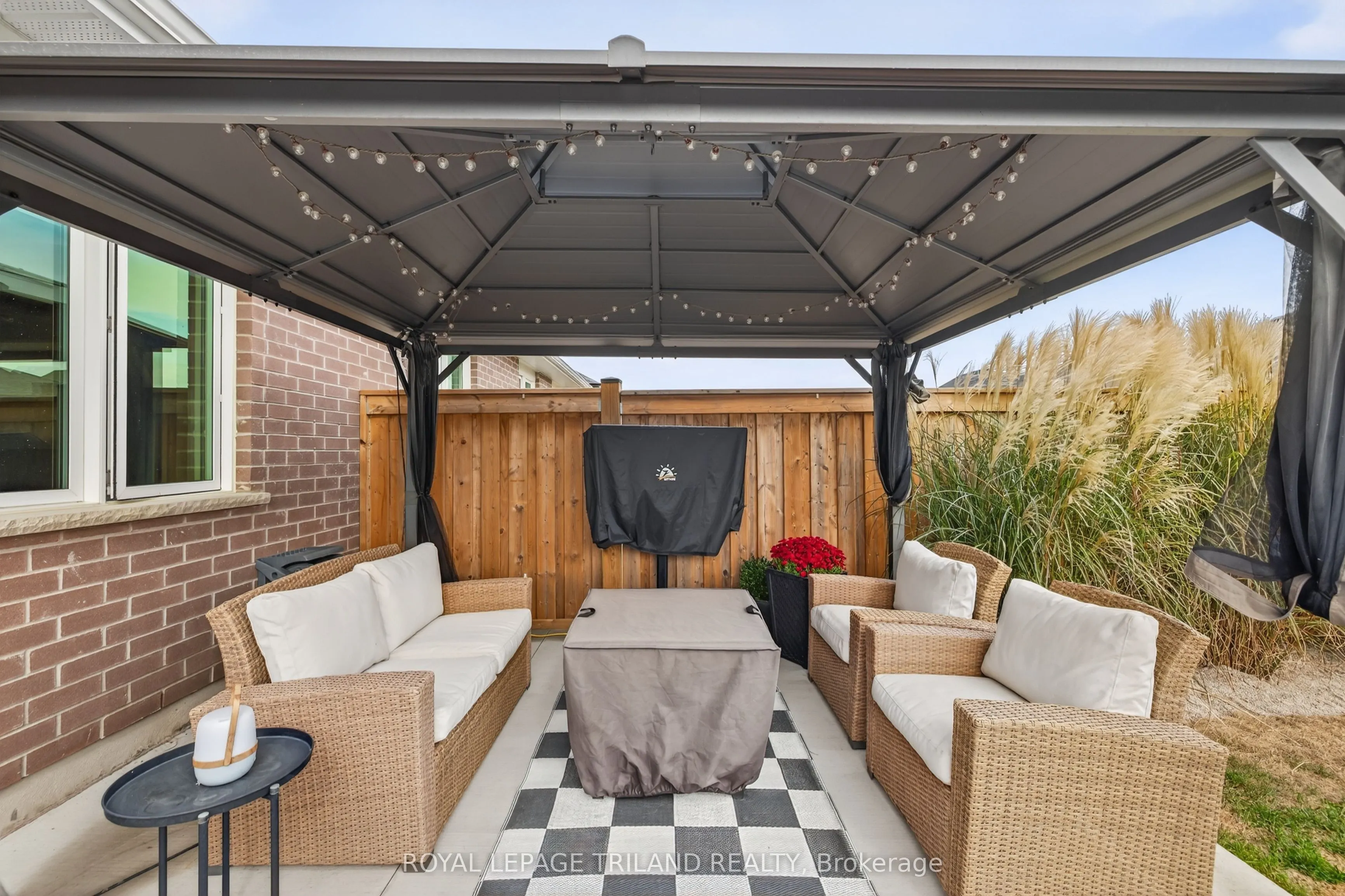 61 Ashberry Place