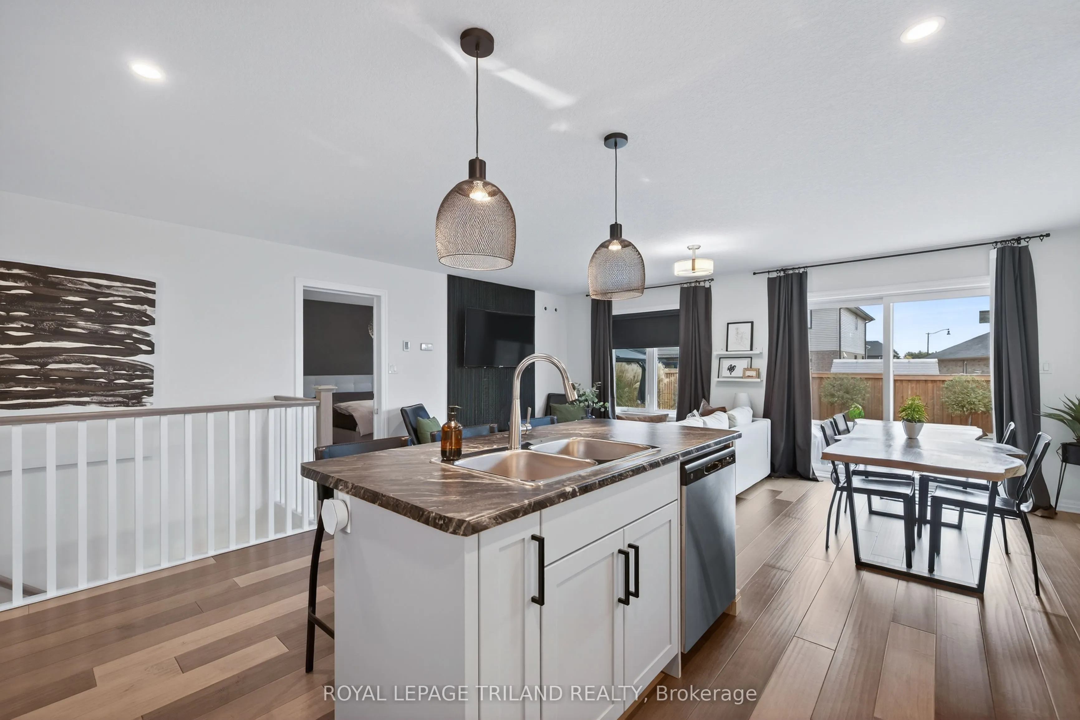 61 Ashberry Place