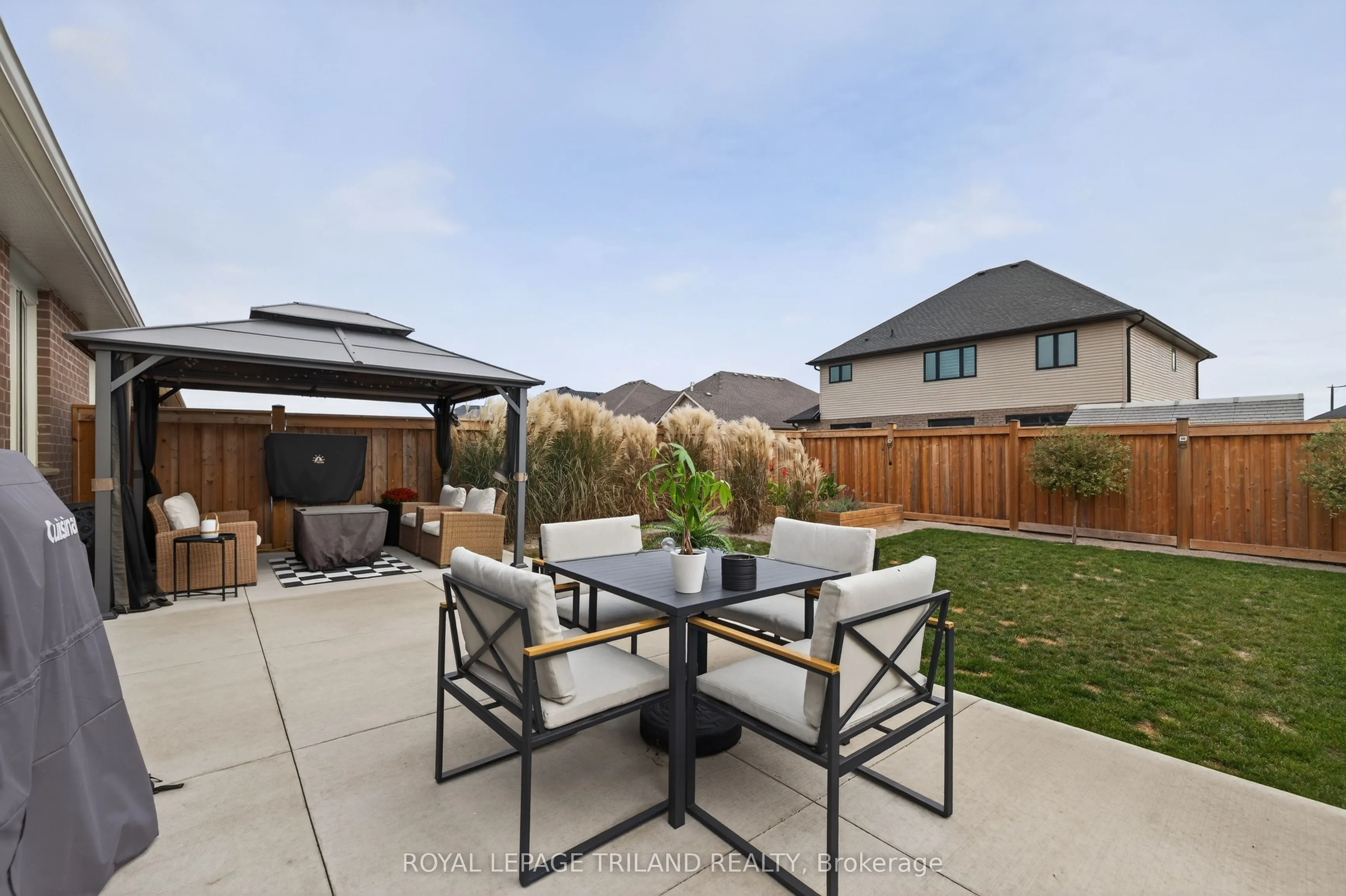 61 Ashberry Place