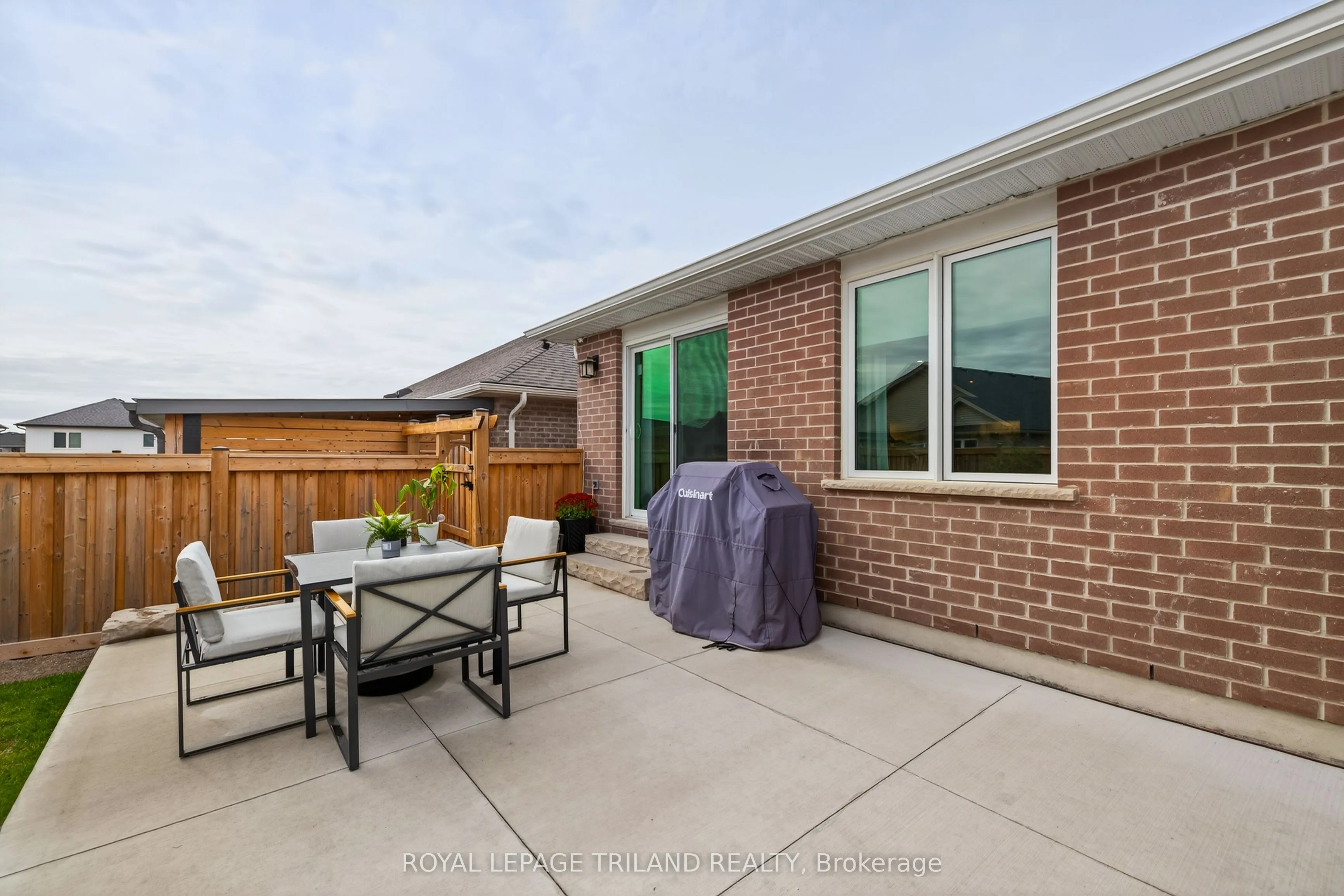 61 Ashberry Place