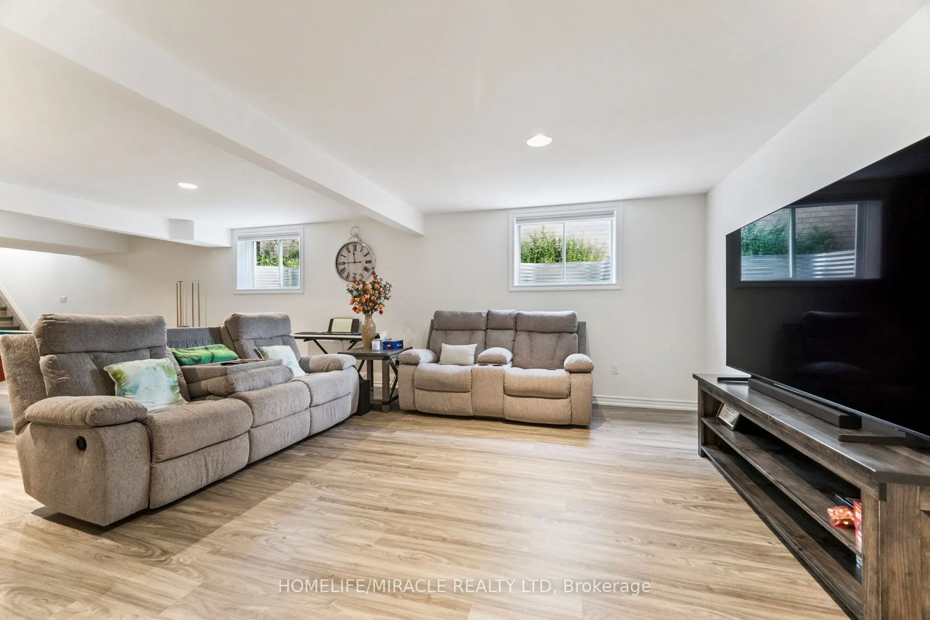 1430 Highbury Avenue N, #6