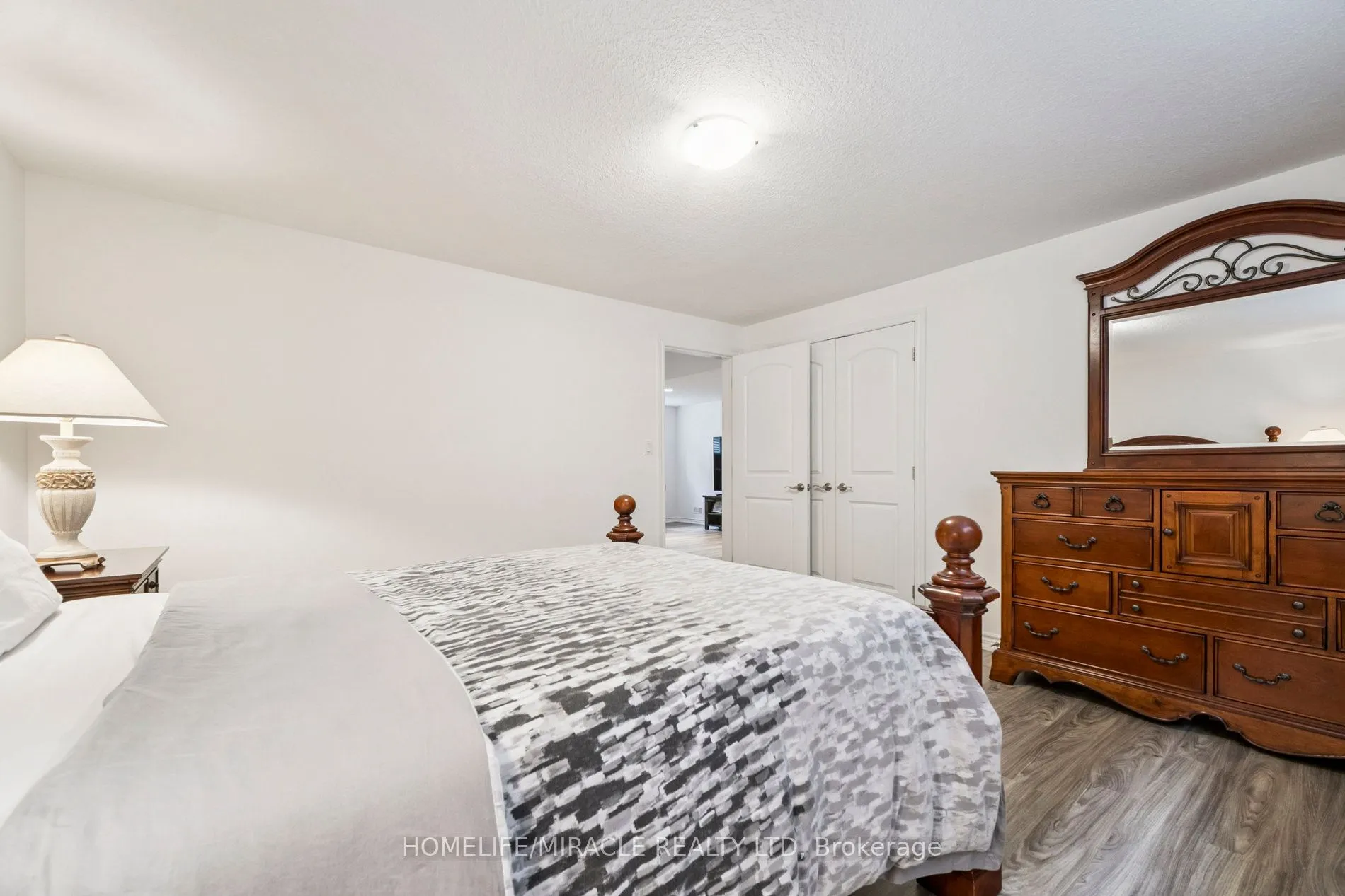 1430 Highbury Avenue N, #6