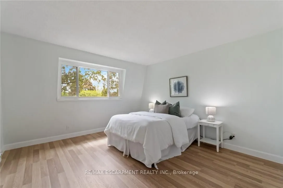 8646 WILLOUGHBY Drive, #10