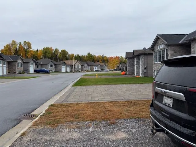 30 Trillium Drive