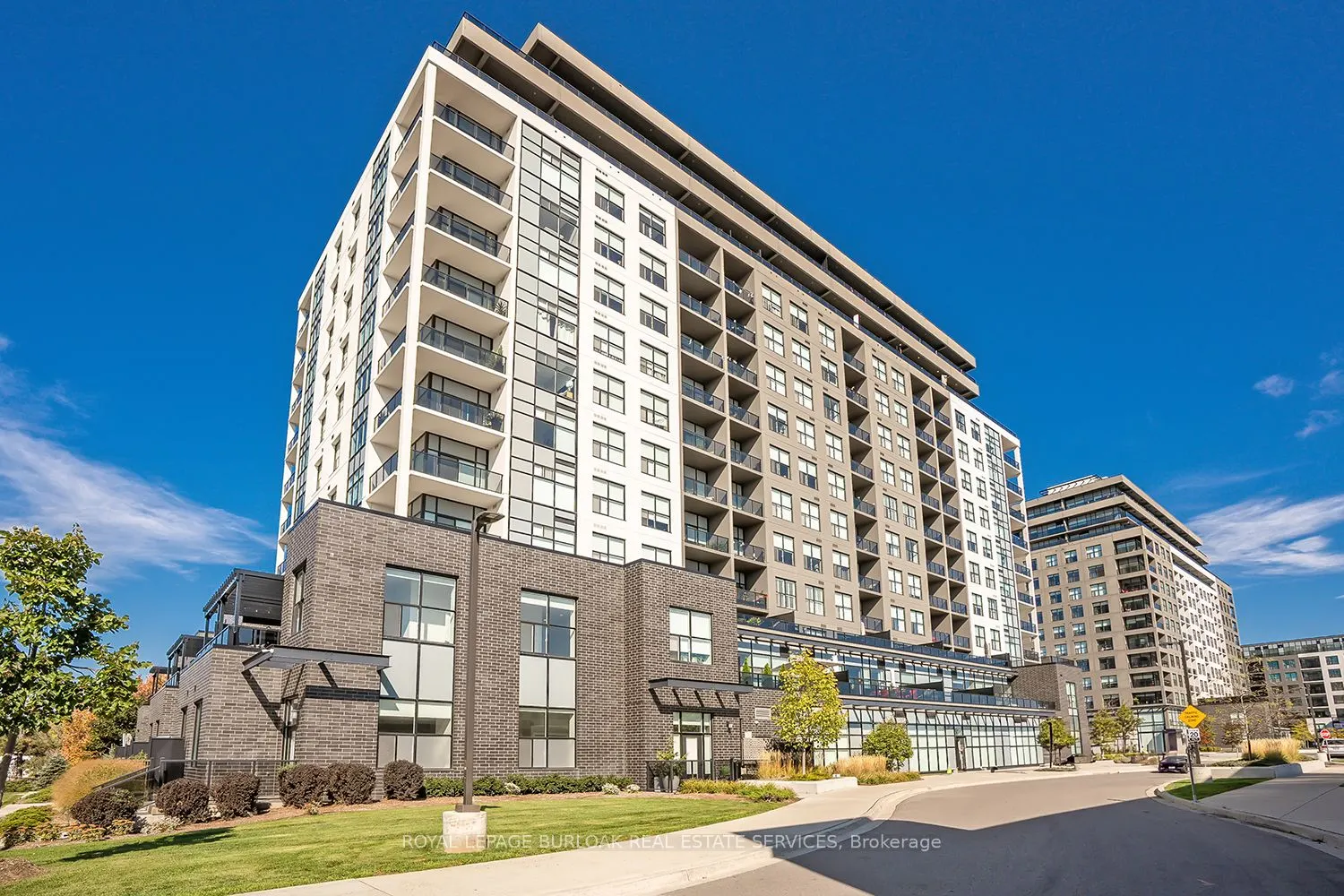 1878 Gordon Street, #202