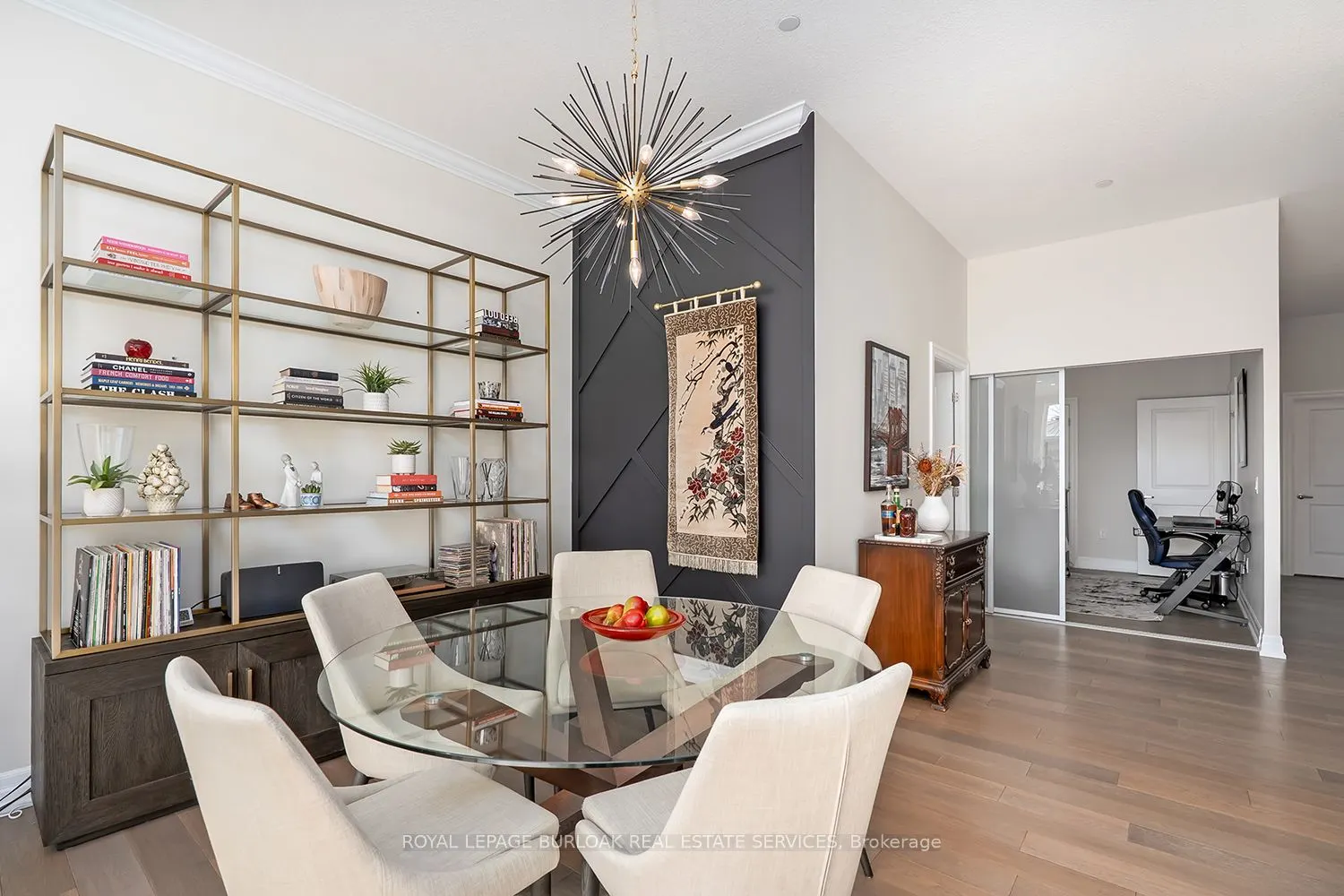 1878 Gordon Street, #202