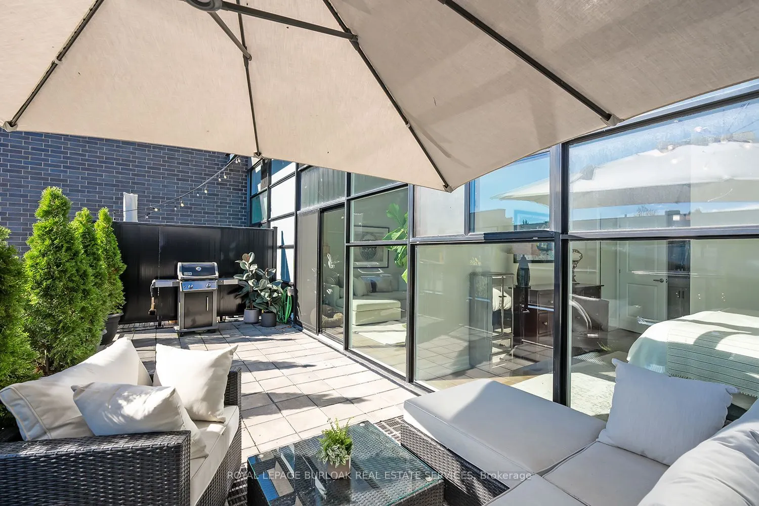 1878 Gordon Street, #202