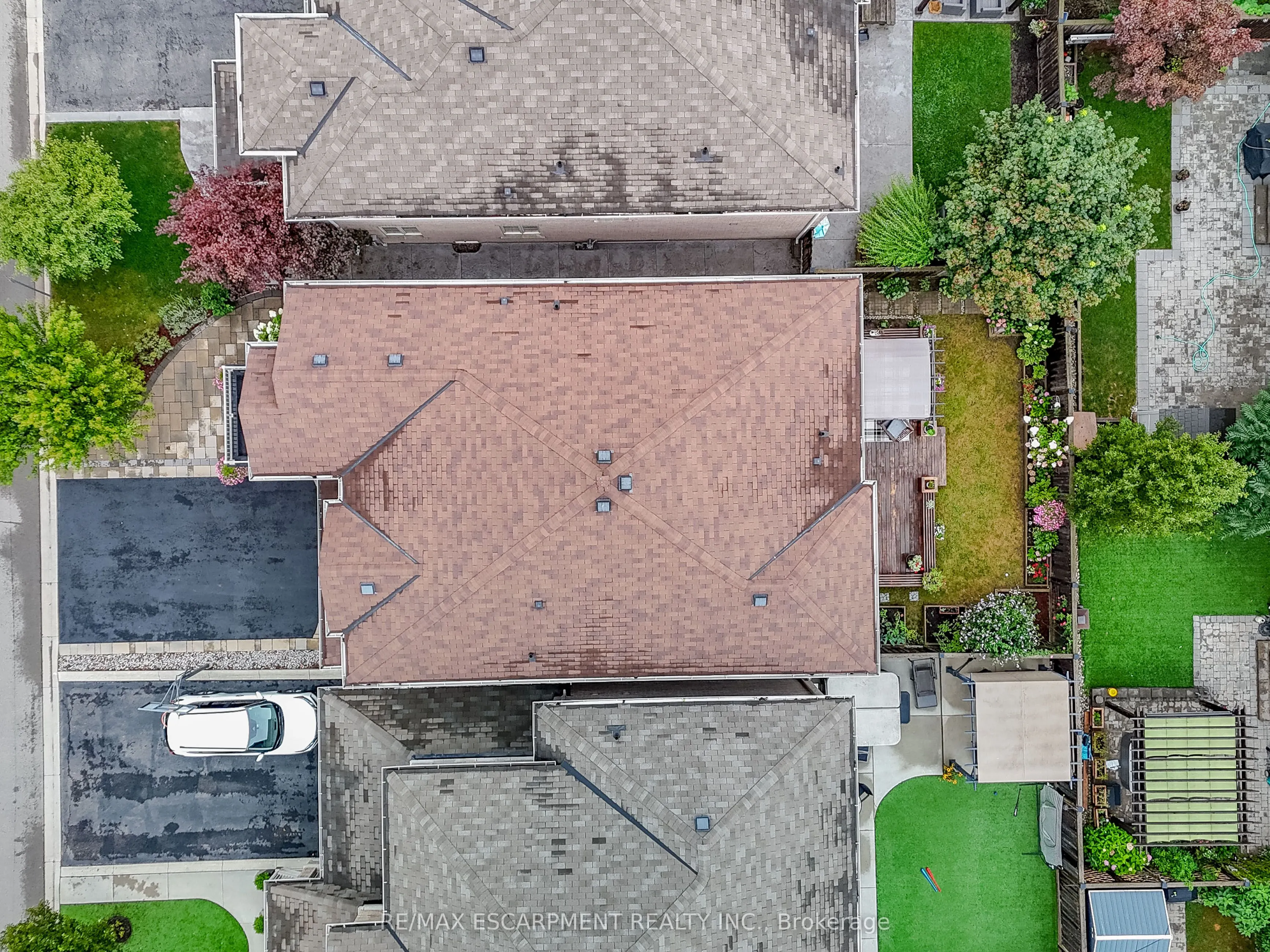 19 McKnight Avenue