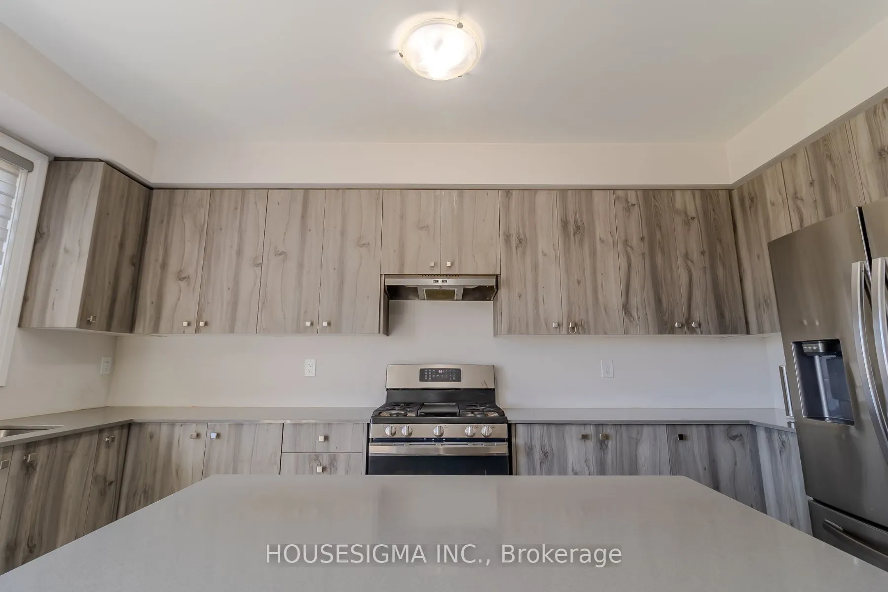 139 Fairey Crescent