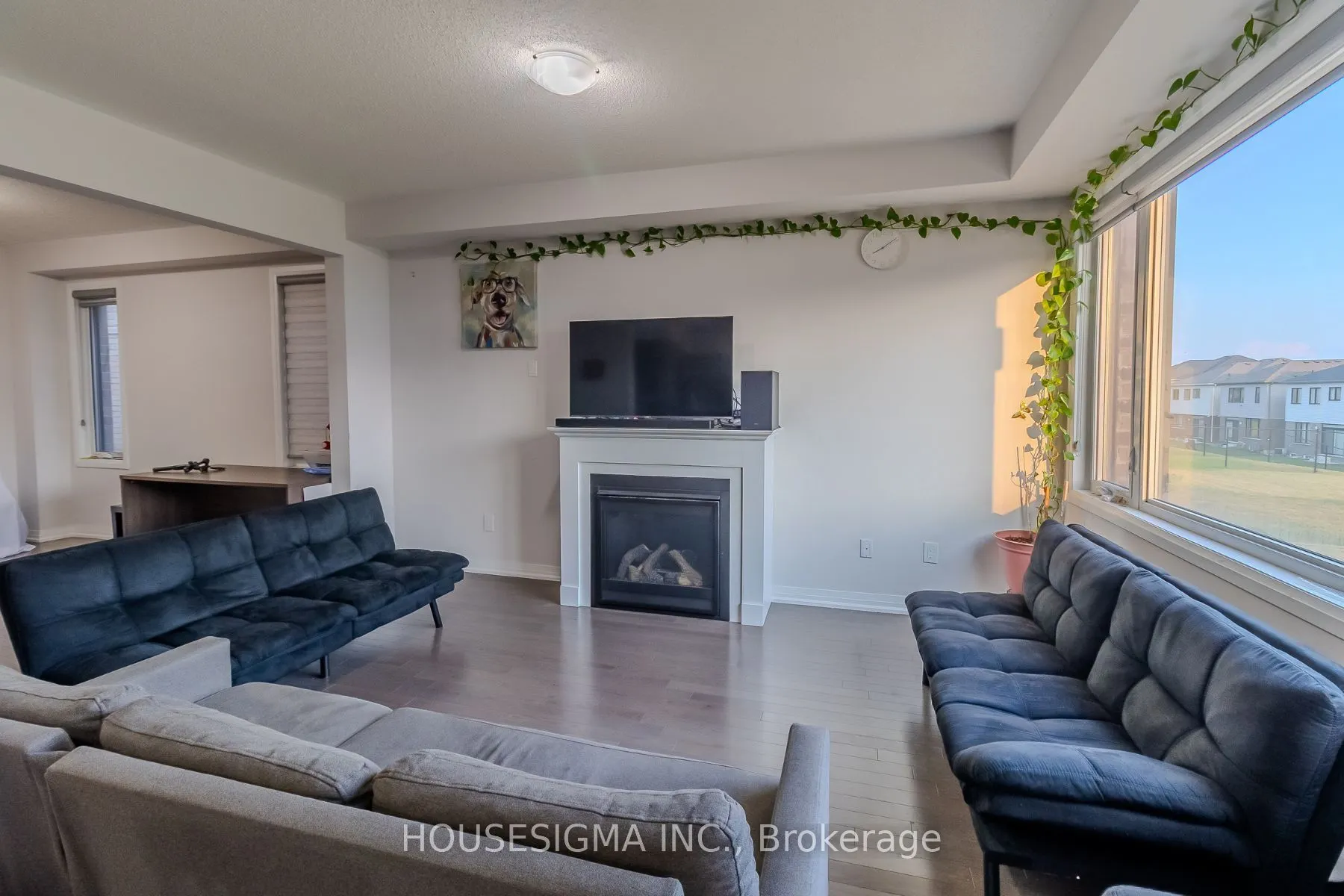 139 Fairey Crescent