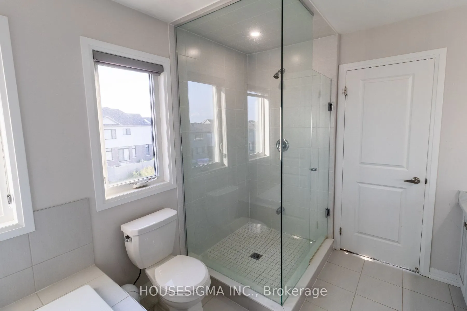 139 Fairey Crescent