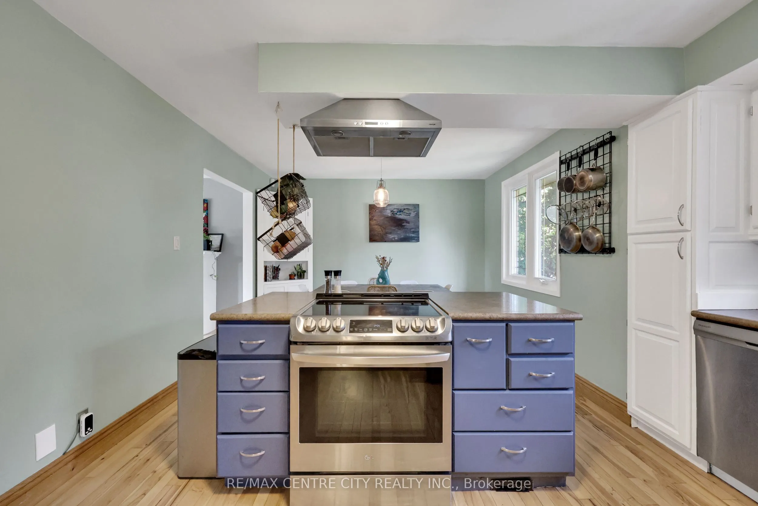 141 St Andrew Street E