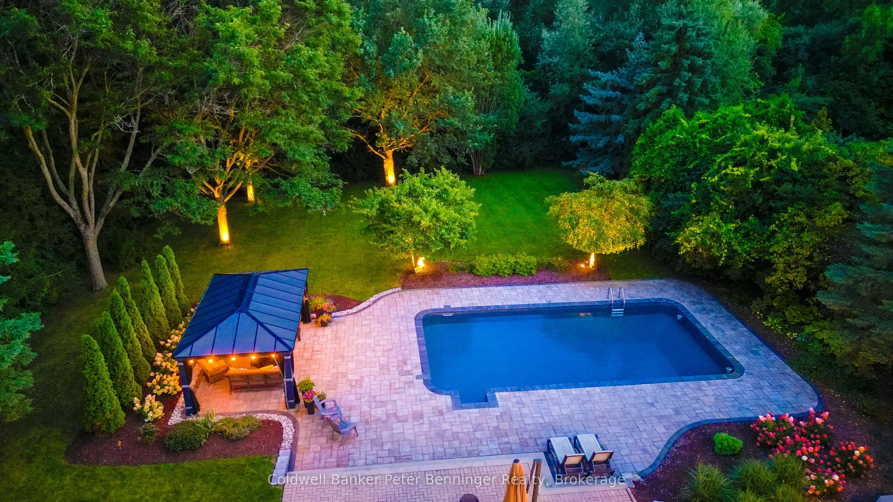587 Manorwood Court