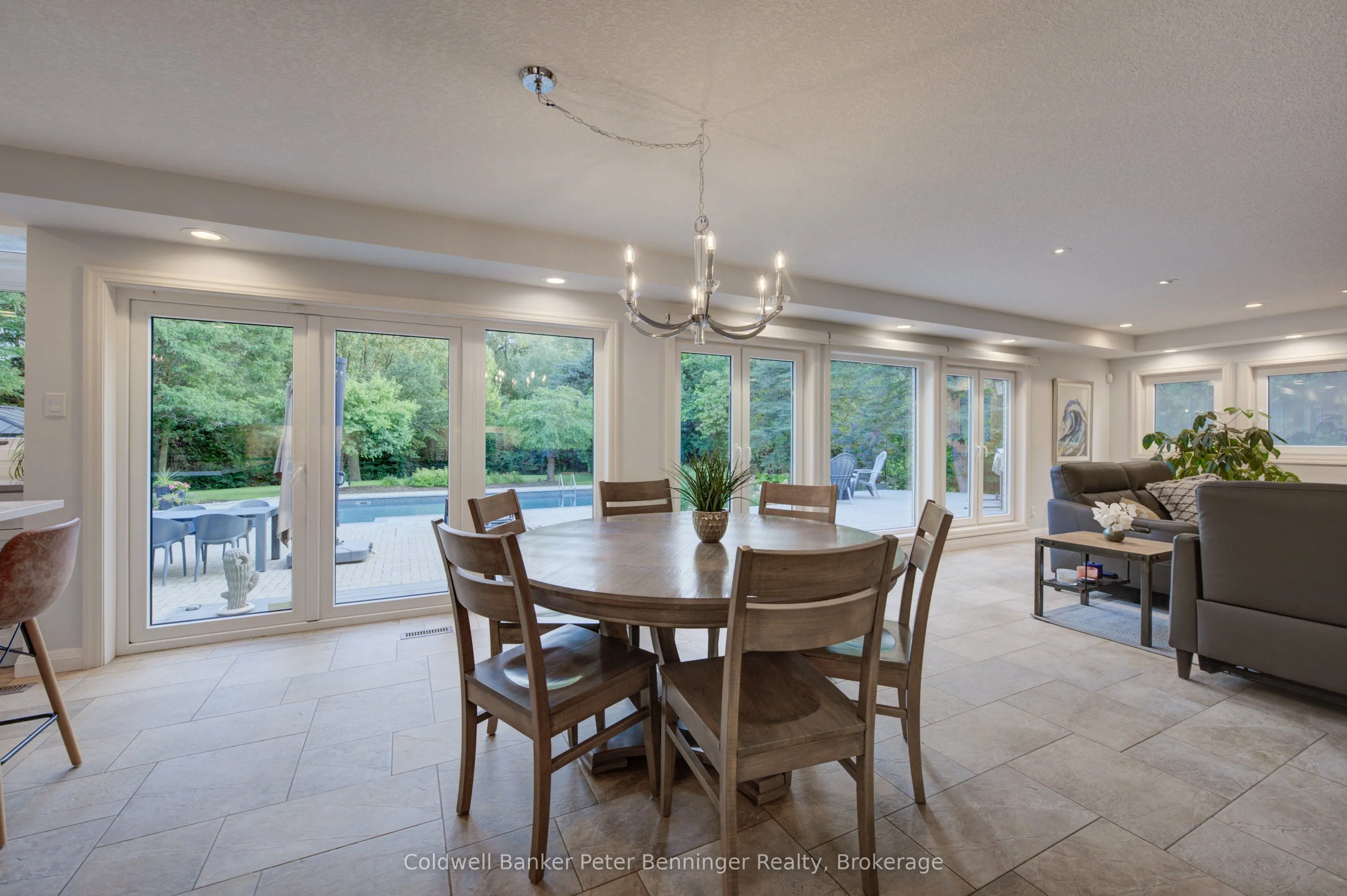 587 Manorwood Court
