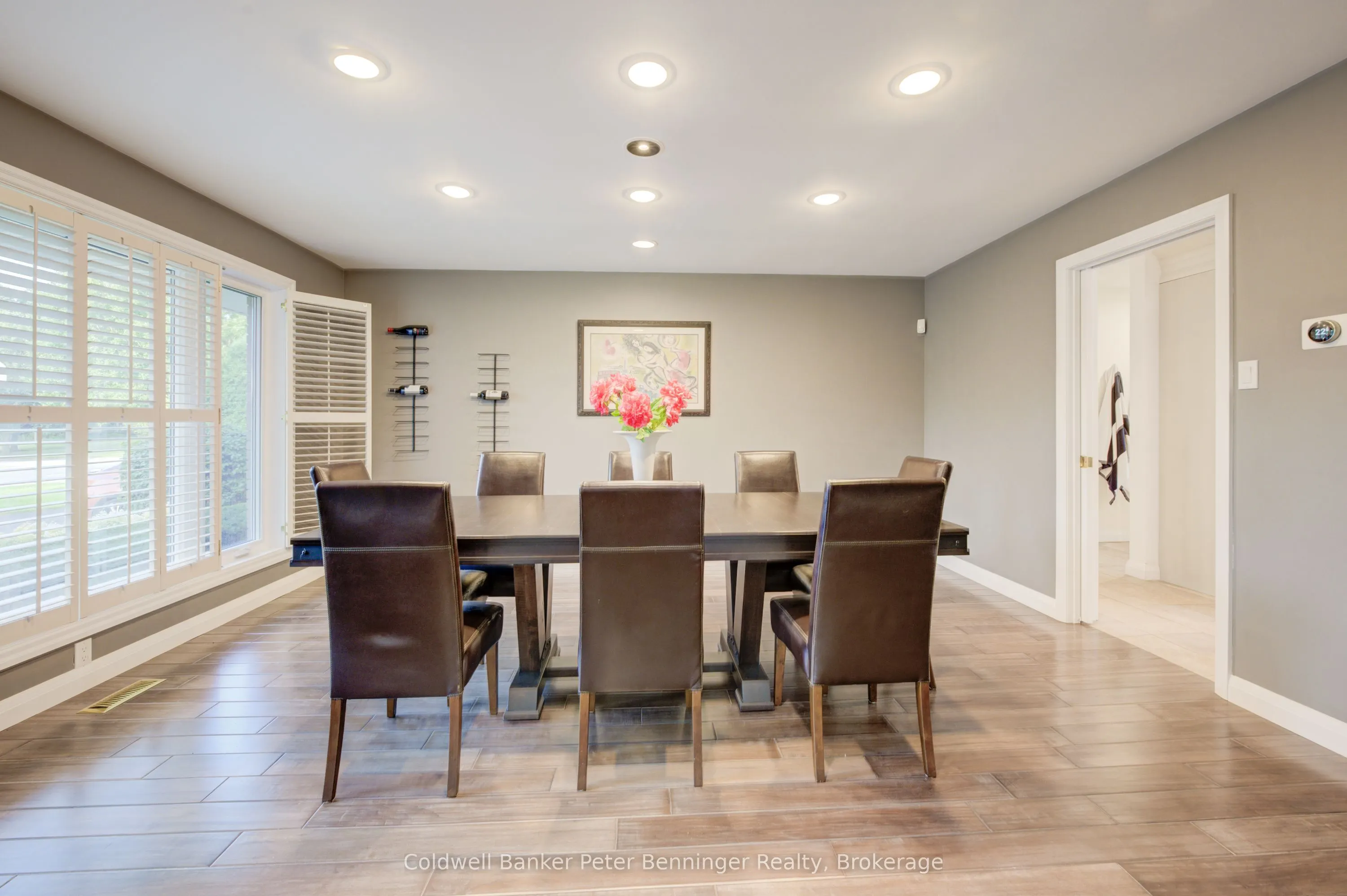 587 Manorwood Court
