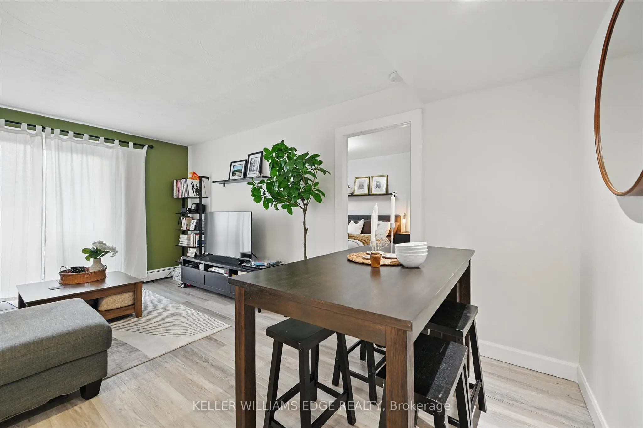 2373 King Street E, #43