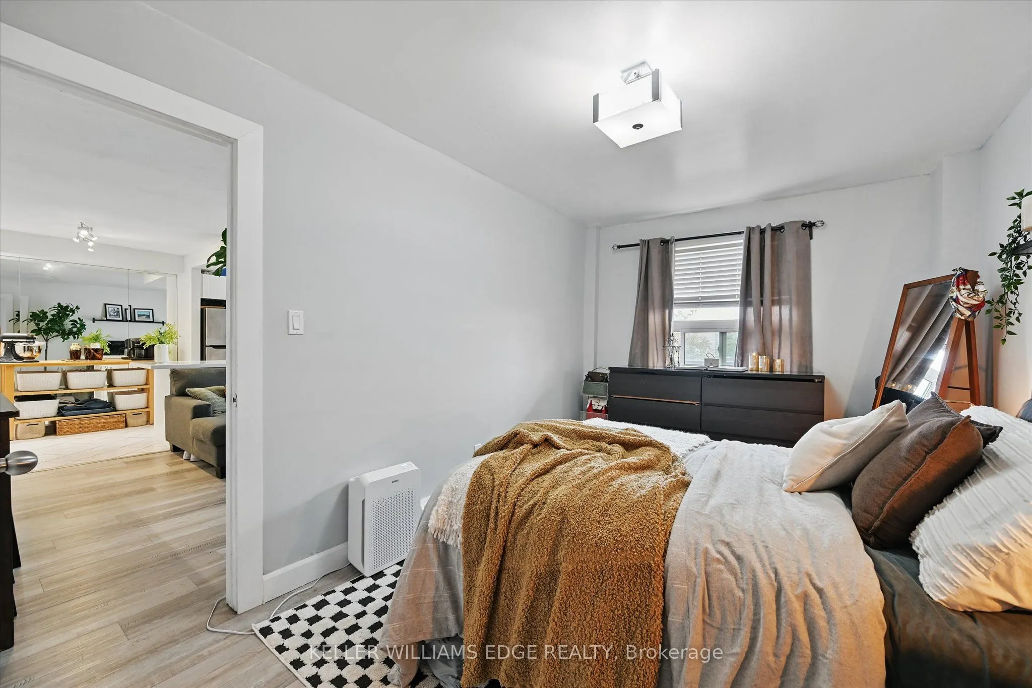 2373 King Street E, #43