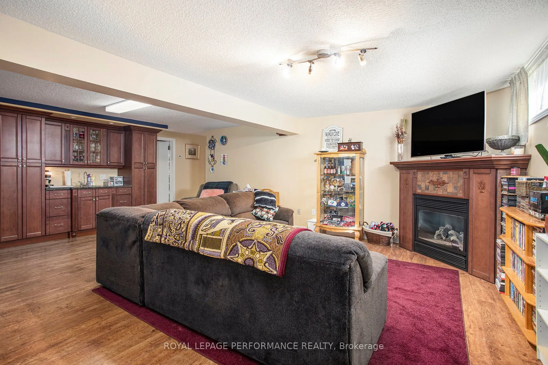 2141 Boyer Road