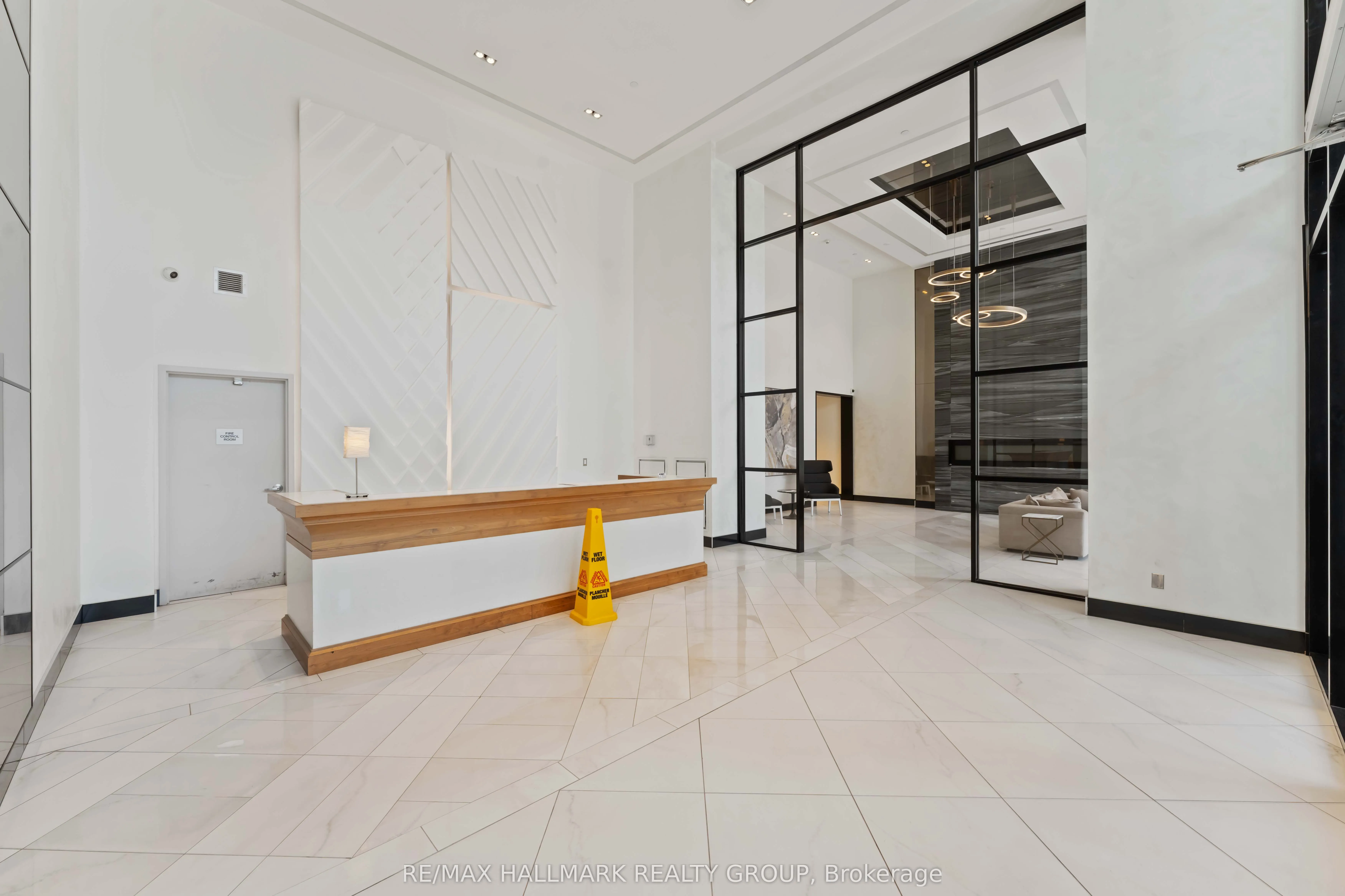 255 BAY Street, #1209