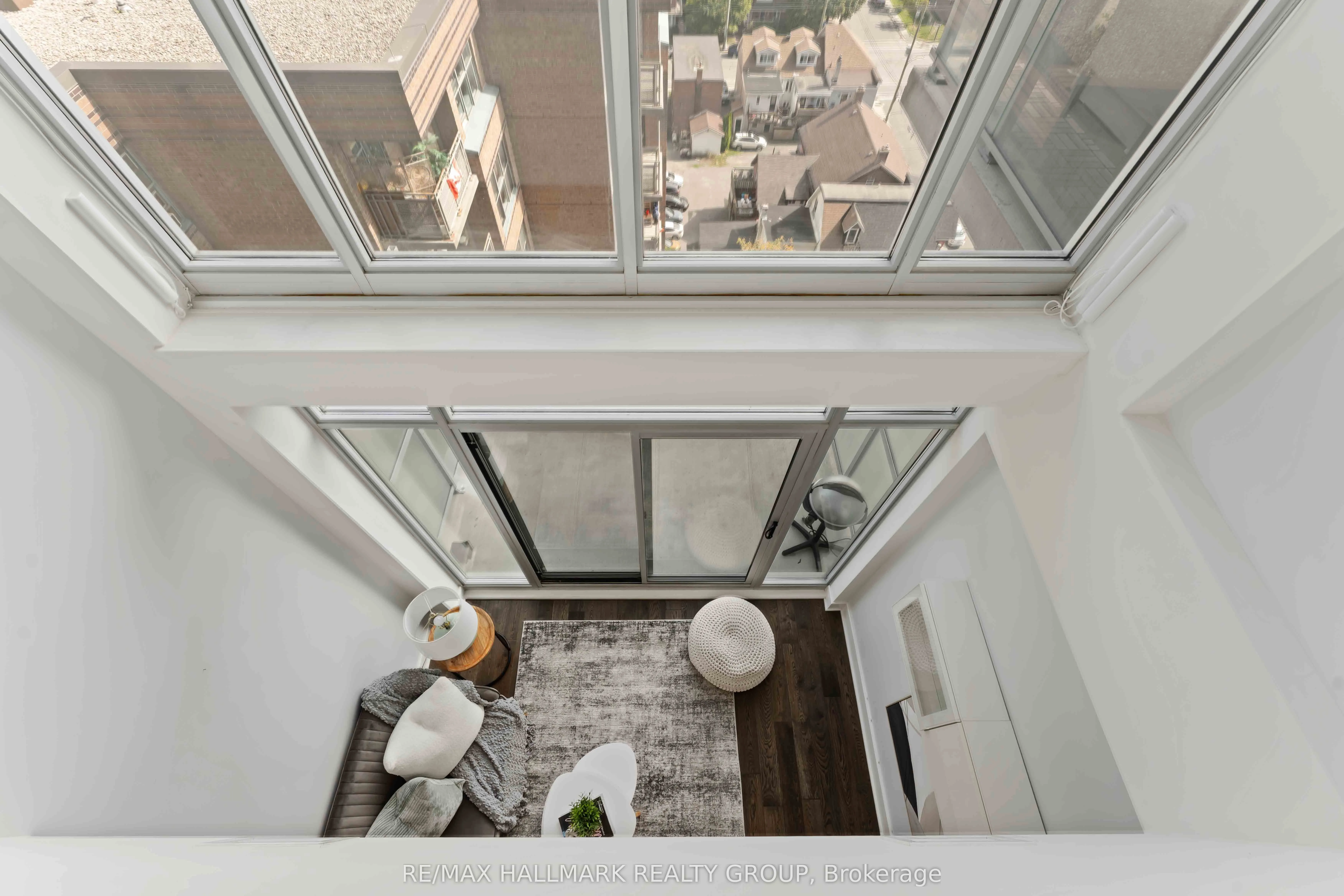 255 BAY Street, #1209