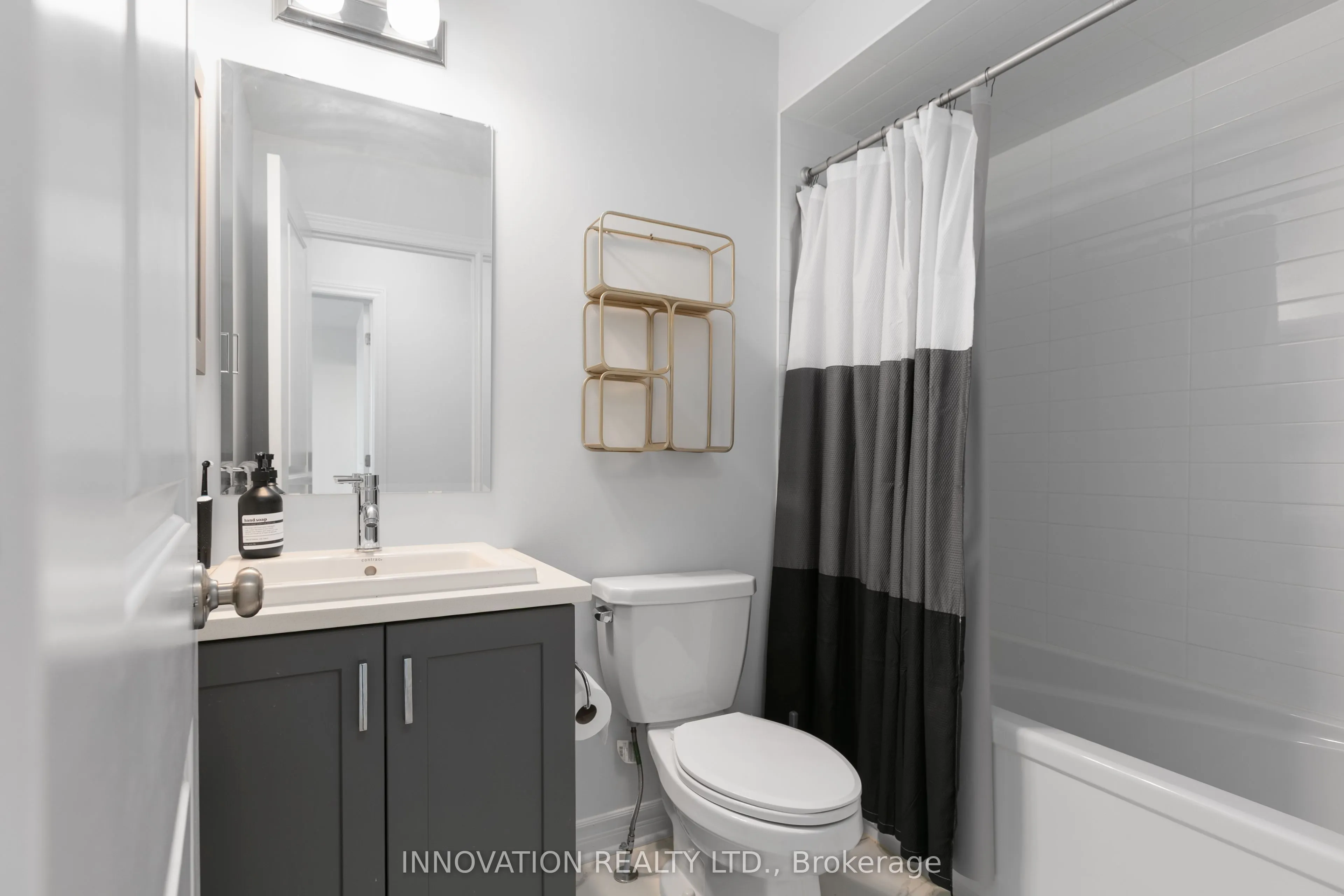 105 Lynn Valley Terrace, #105