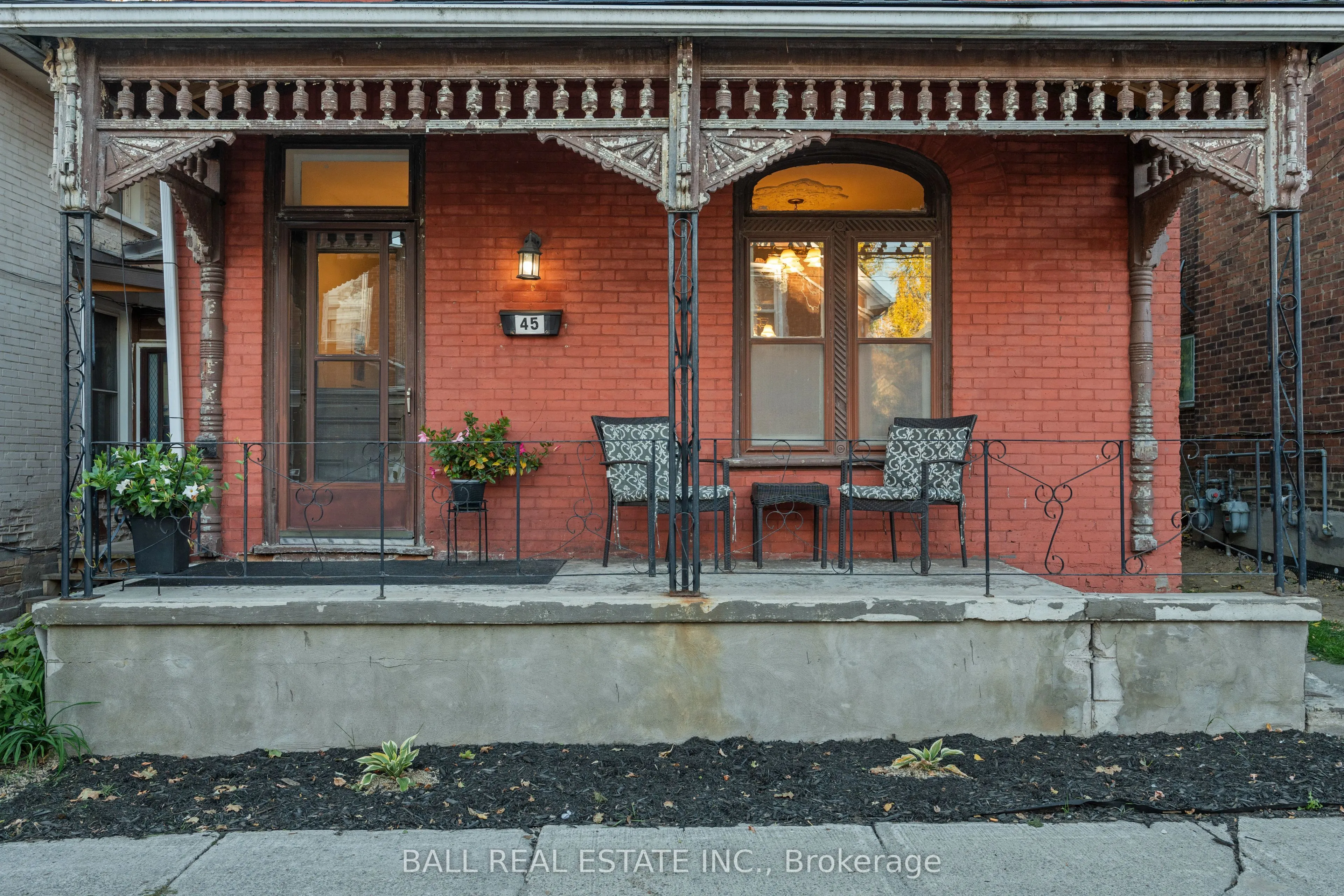 45 Lafayette Avenue
