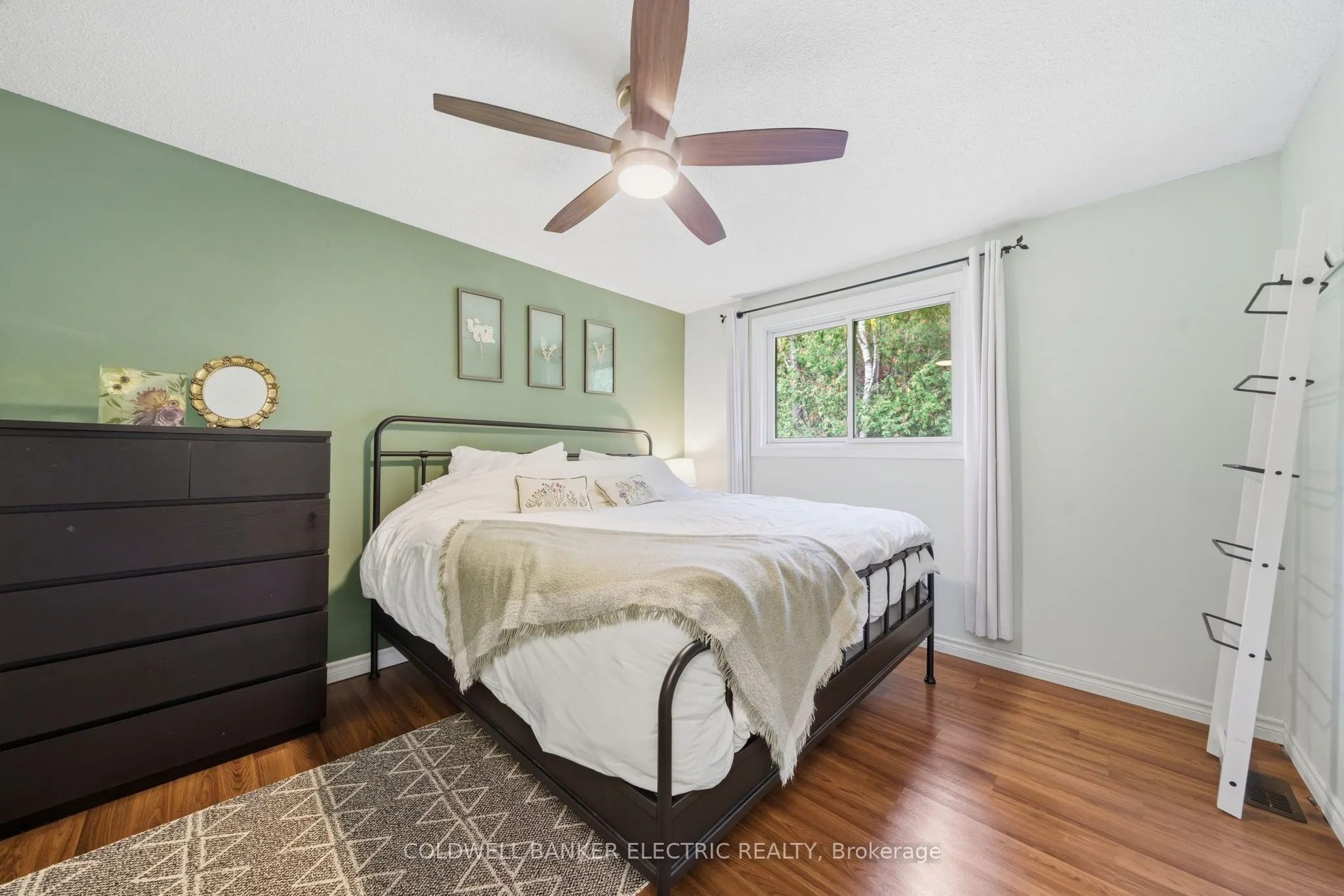 1673 Redwood Drive