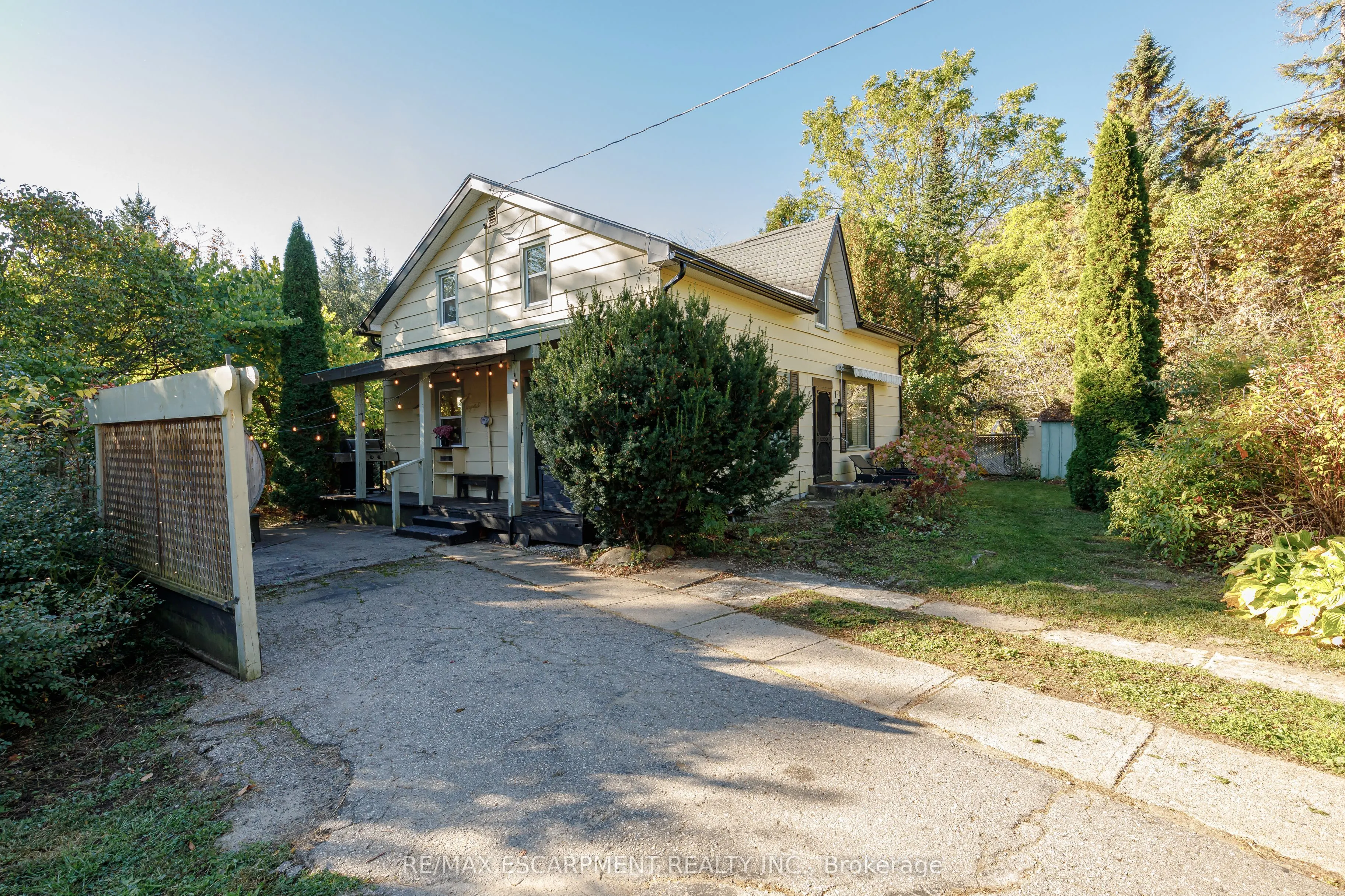 225 Berry Street