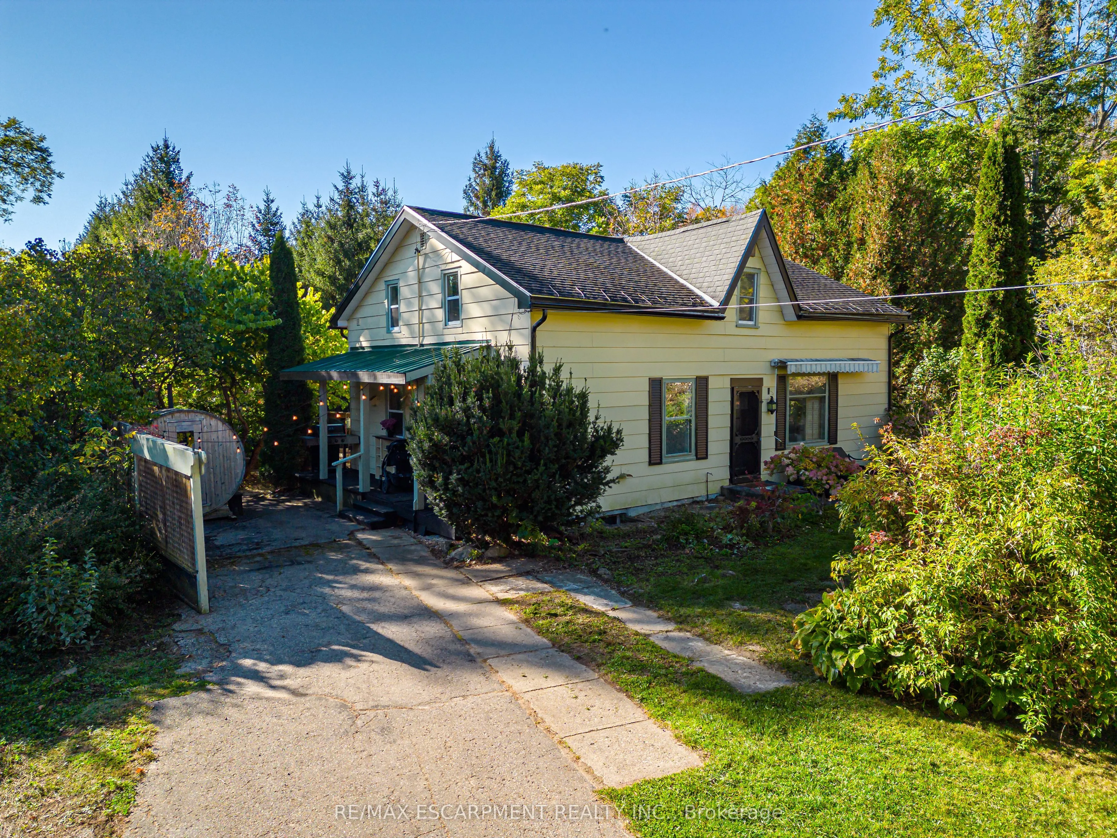 225 Berry Street