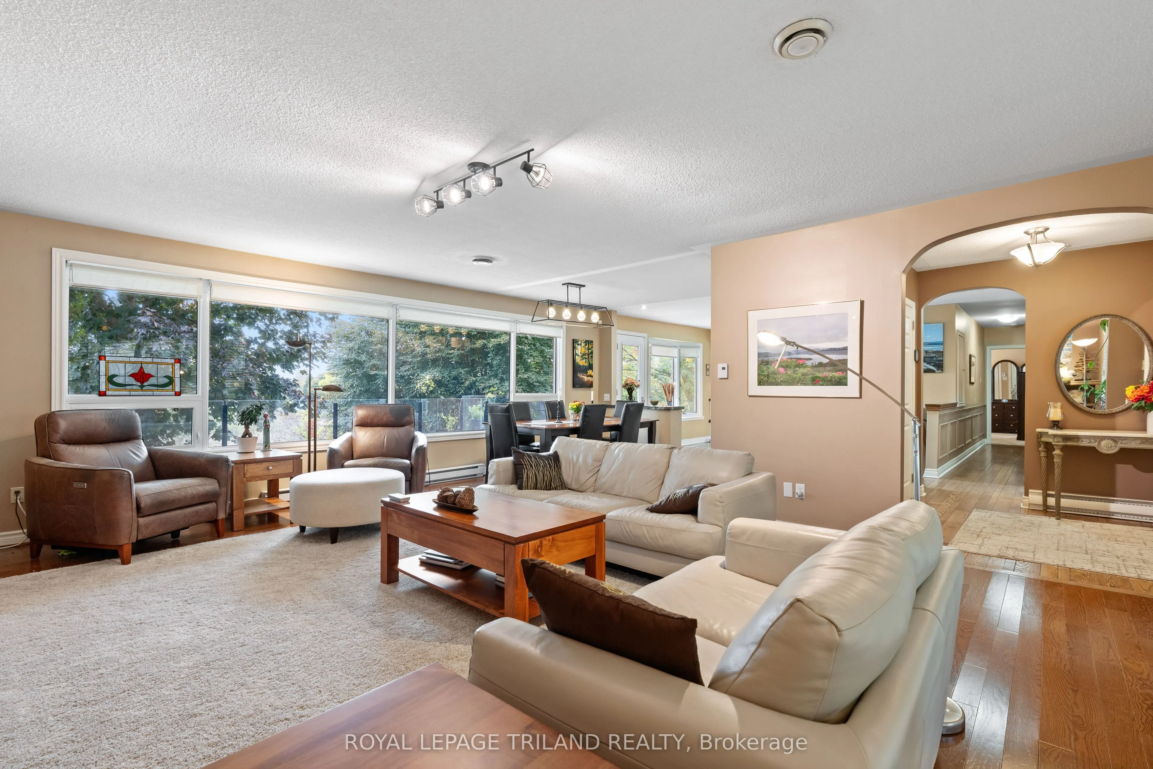 142 Hunt Club Drive
