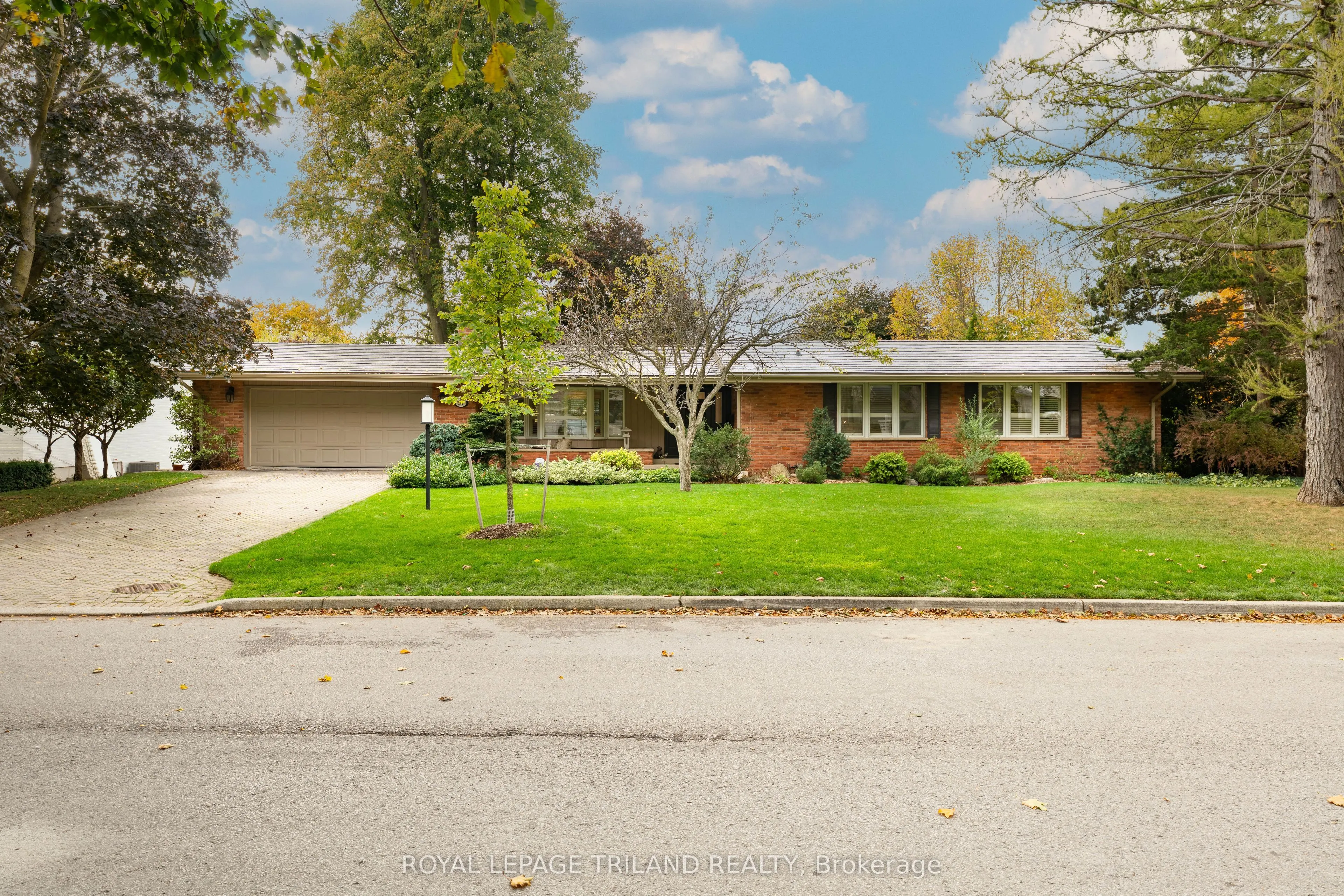 142 Hunt Club Drive