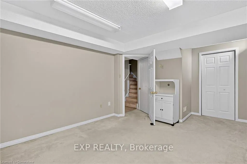 302 College Avenue W, #119