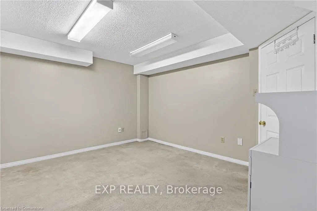 302 College Avenue W, #119